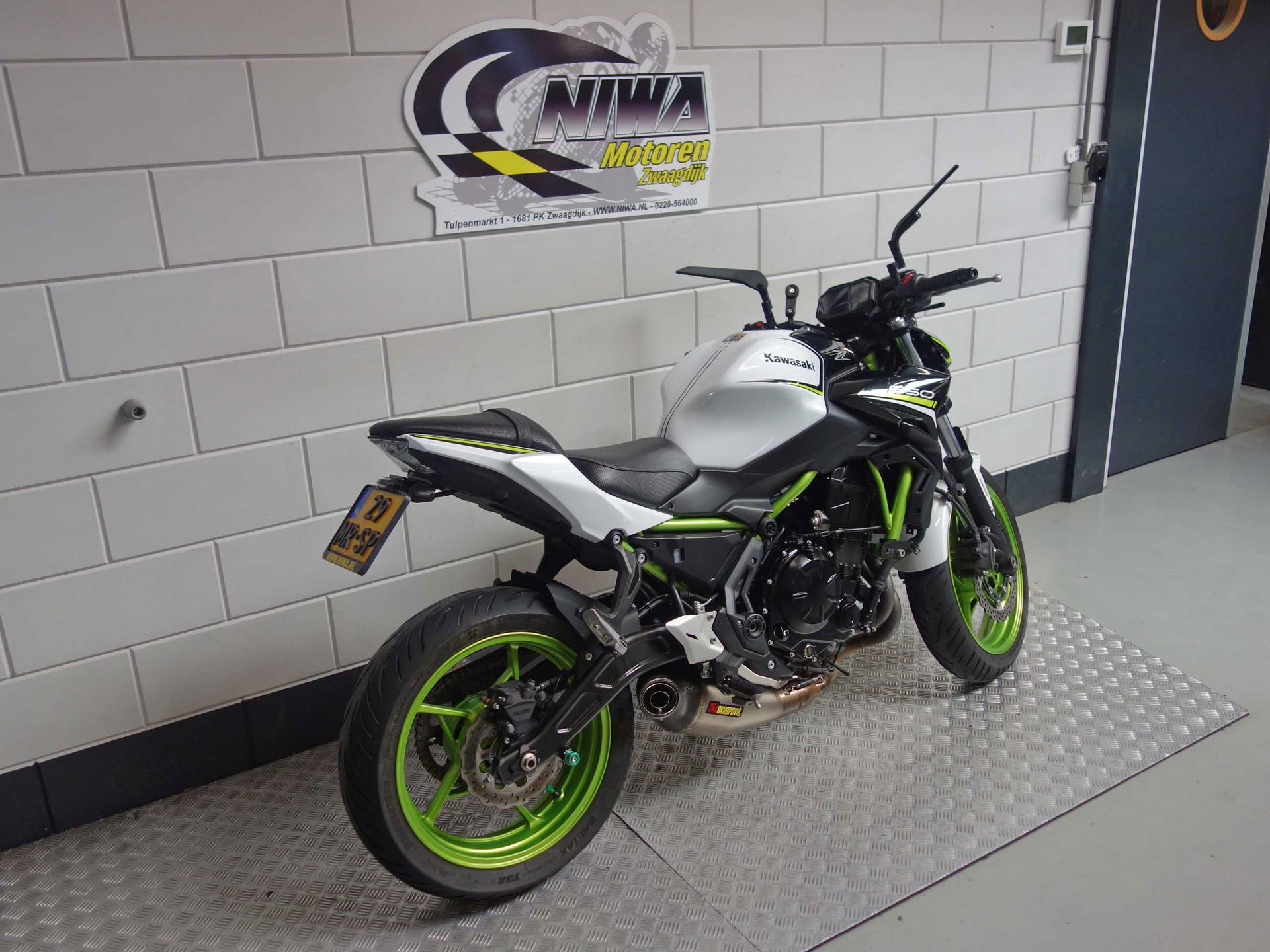 53487726-3-1 Gebruikte Kawasaki Z650 naked bike met 649cc motor uit 2021 bij NIWA Motoren