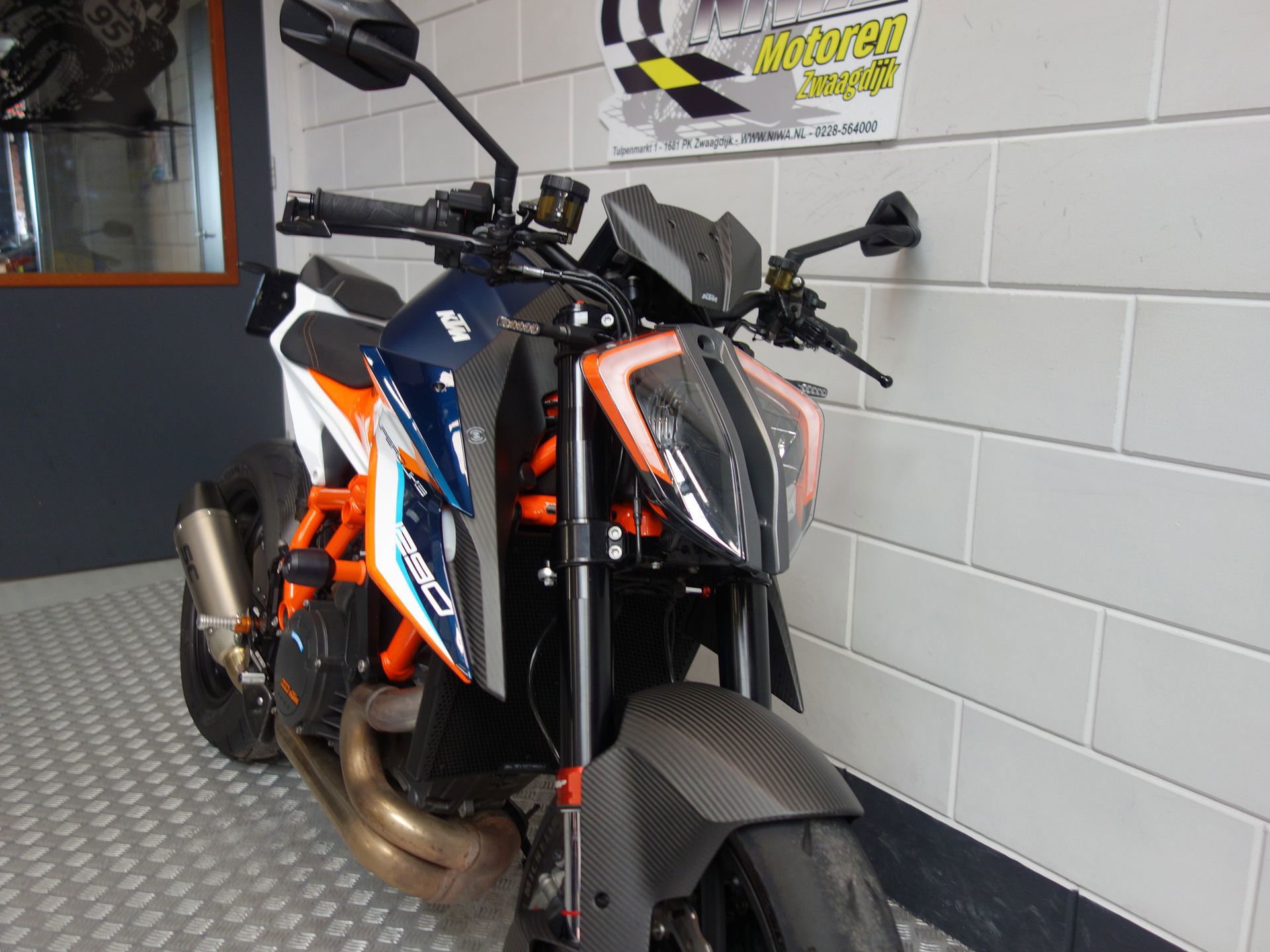 53487763-17-1 Gebruikte KTM 1290 naked bike met 1301cc motor uit 2021 bij NIWA Motoren