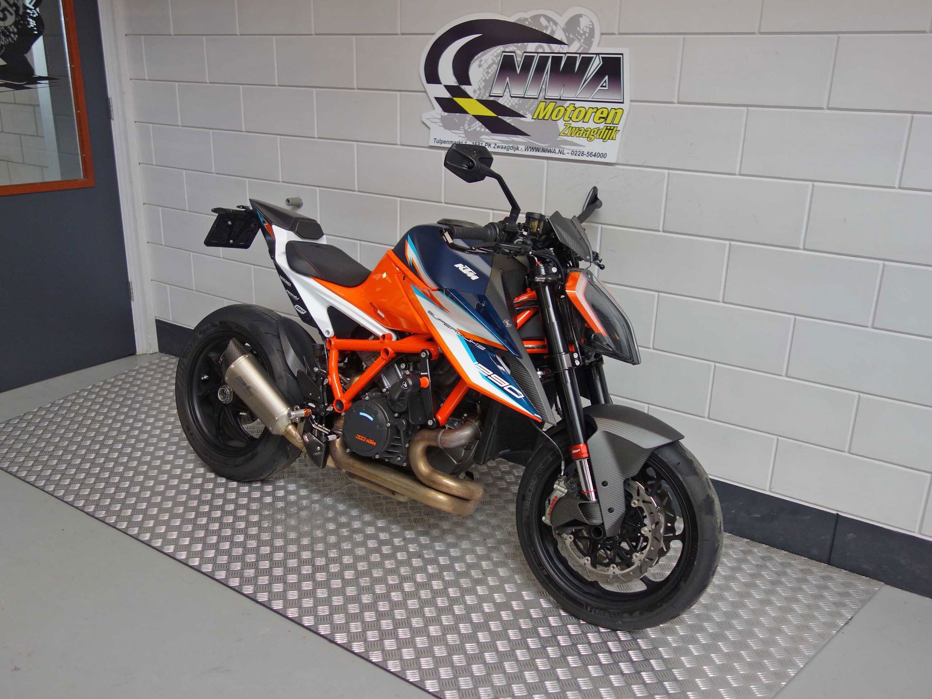 53487763-2-1 Gebruikte KTM 1290 naked bike met 1301cc motor uit 2021 bij NIWA Motoren