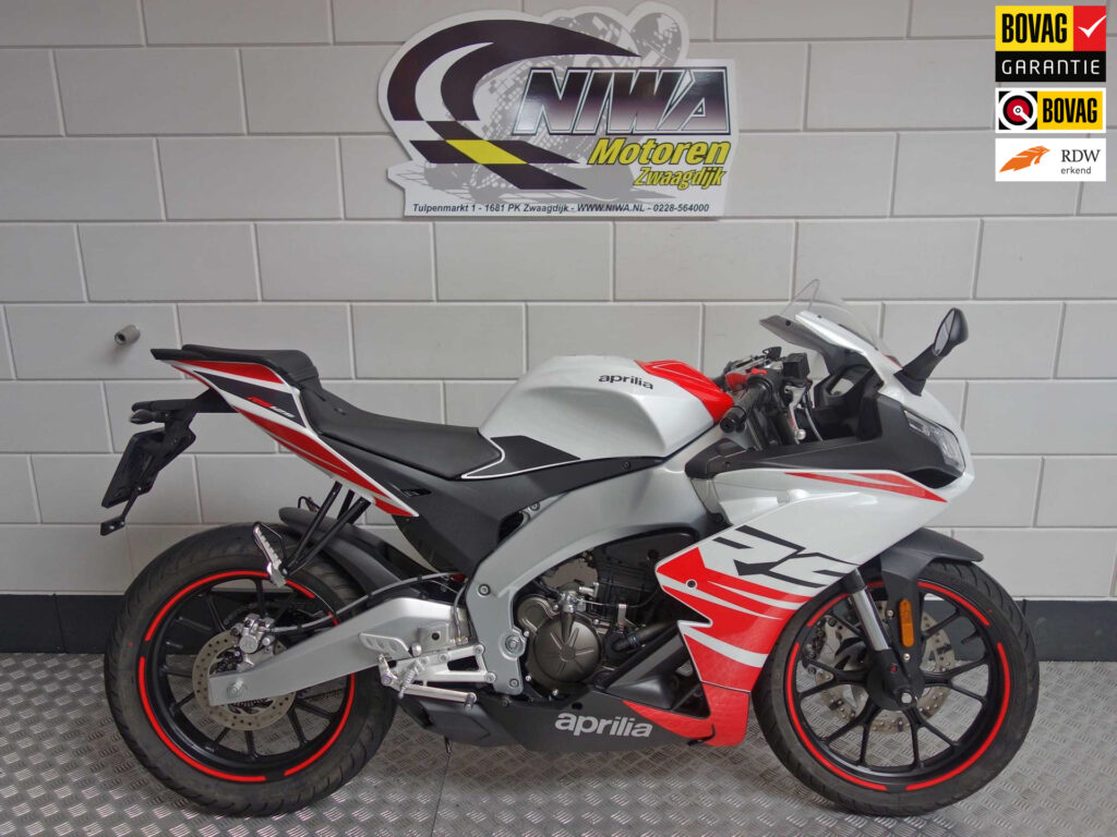 Nieuwe Aprilia RS 125 sport met 124cc motor uit 2026 bij NIWA Motoren