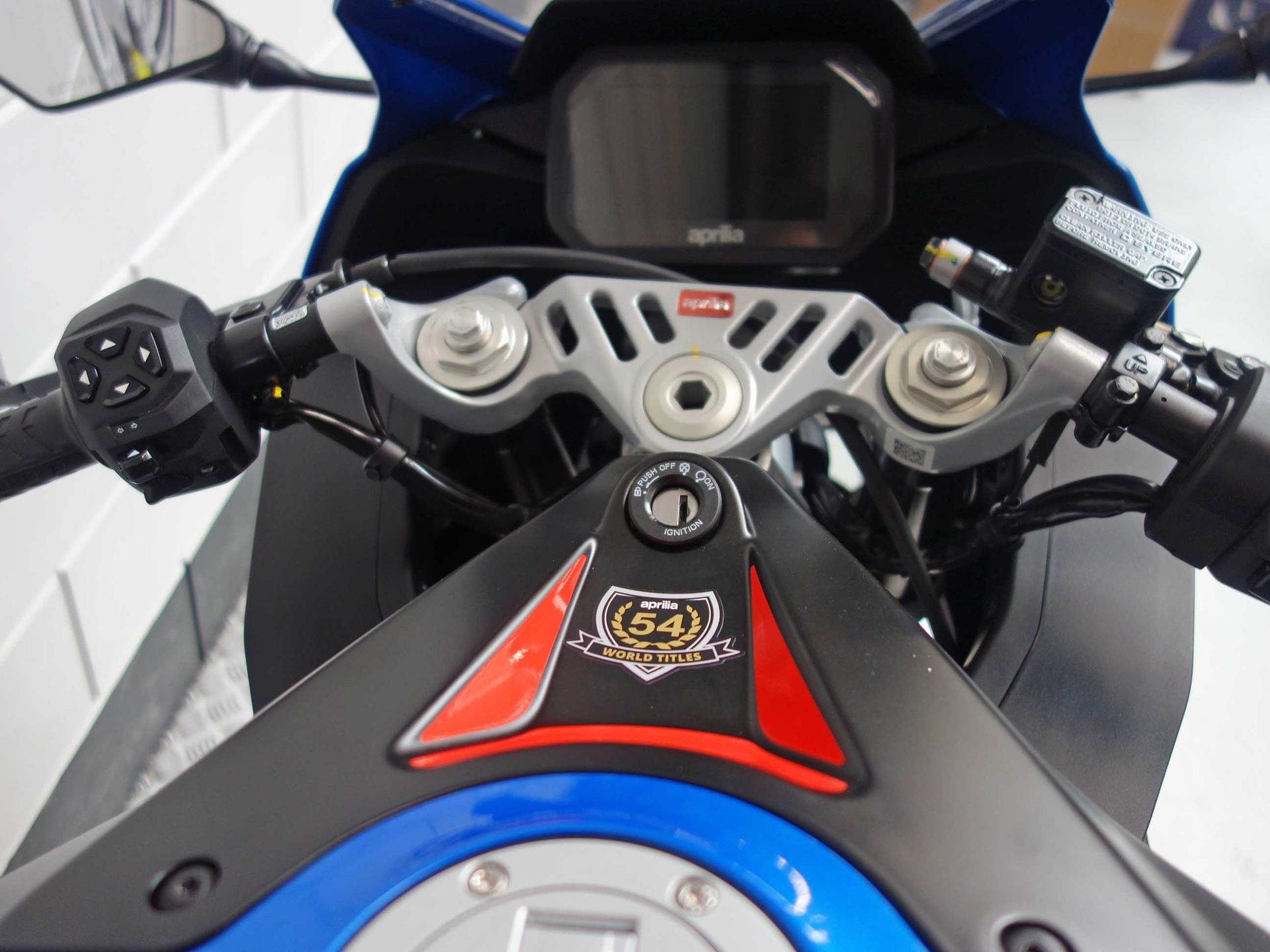 54915130-6 Gebruikte Aprilia RS 457 supersport met 457cc motor uit 2026 bij NIWA Motoren