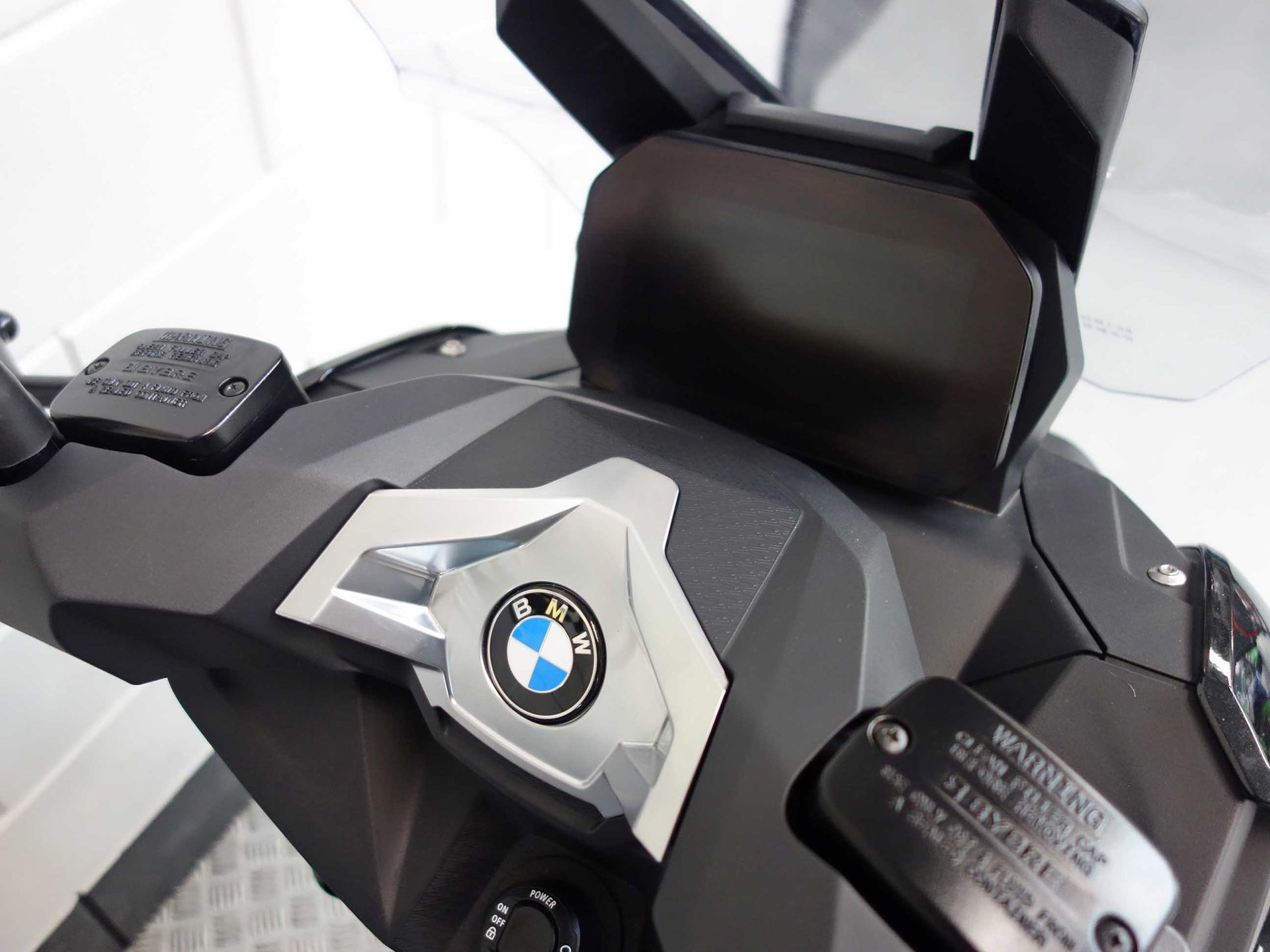 54915132-9 Gebruikte BMW C 400 X motorscooter met 350cc motor uit 2021 bij NIWA Motoren