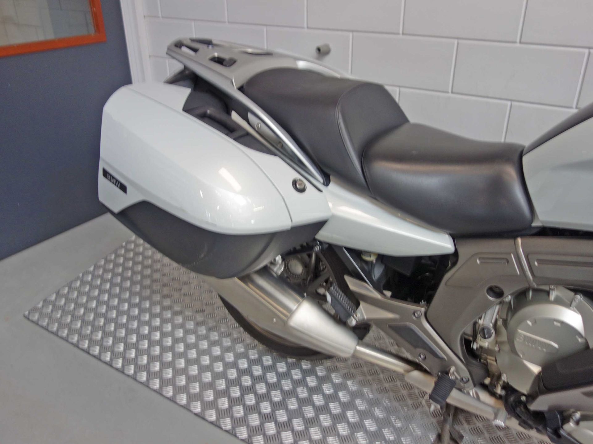54915176-4 Gebruikte BMW K 1600 GT tour met cc motor uit 2011 bij NIWA Motoren