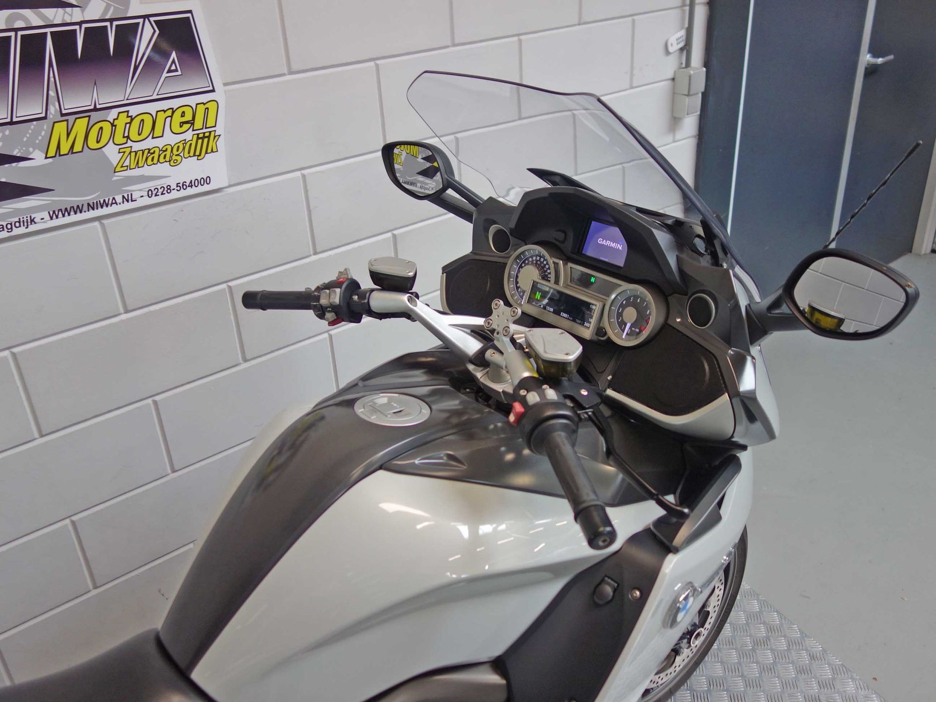 54915176-5 Gebruikte BMW K 1600 GT tour met cc motor uit 2011 bij NIWA Motoren