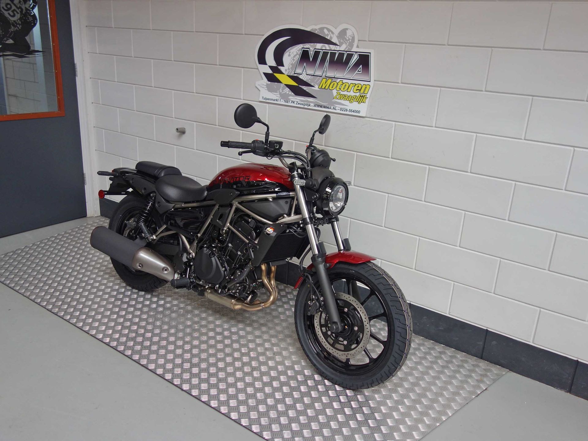 54915277-2 Nieuwe Kawasaki Eliminator 500 chopper met cc motor uit 2026 bij NIWA Motoren