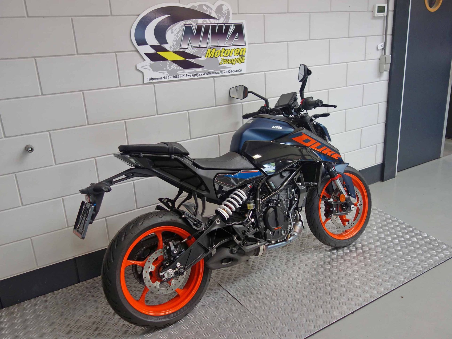 54915303-2 Nieuwe KTM 125 naked bike met cc motor uit 2026 bij NIWA Motoren