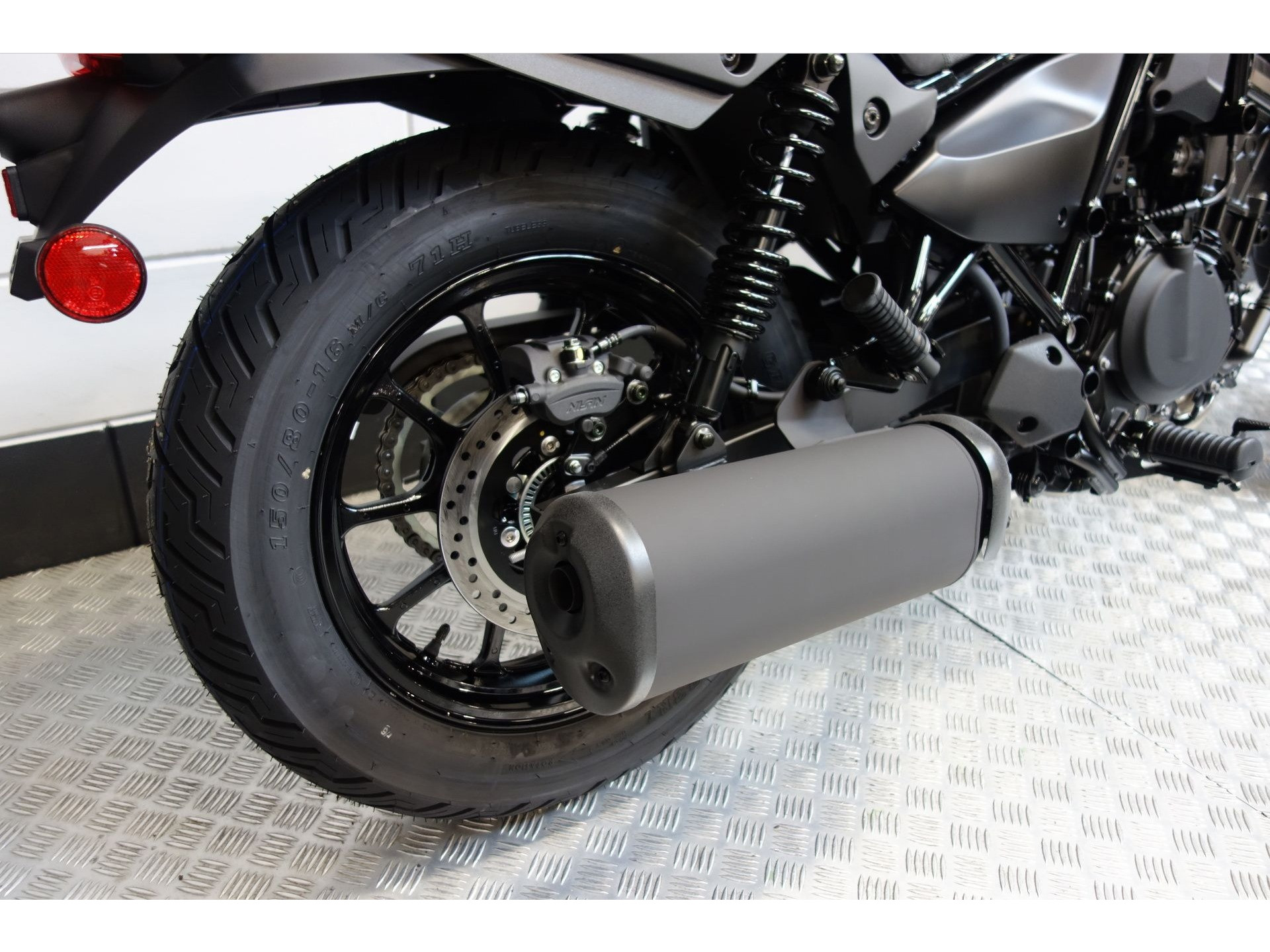 54915599-6 Gebruikte Kawasaki Eliminator 500 chopper met 451cc motor uit 2024 bij NIWA Motoren
