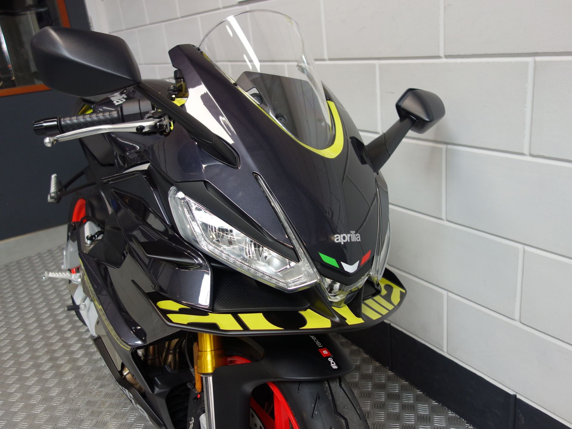 56630087-6 Nieuwe Aprilia RS 660 supersport met 660cc motor uit 2026 bij NIWA Motoren