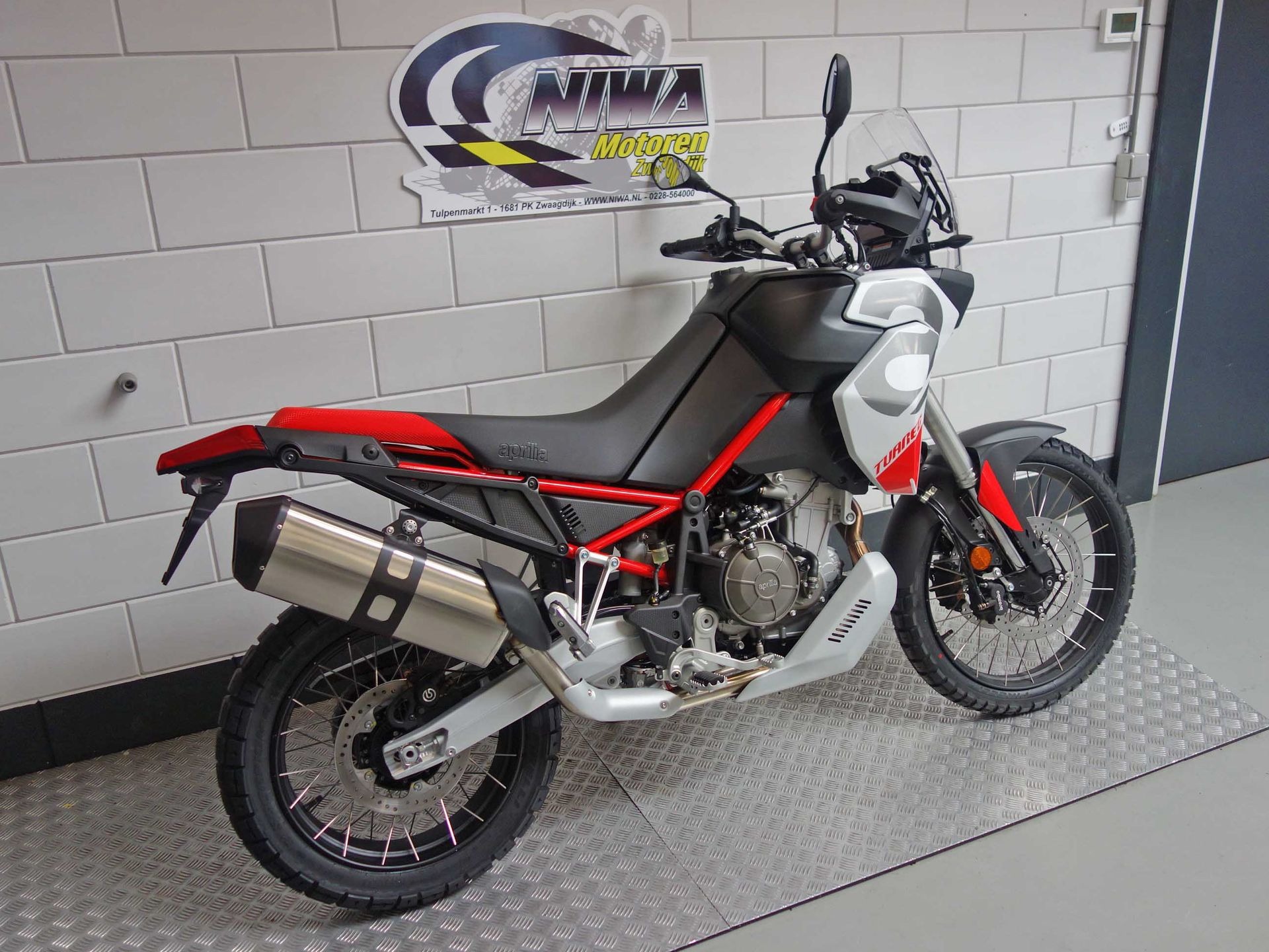 56630129-3 Nieuwe Aprilia Tuareg all-road met 659cc motor uit 2026 bij NIWA Motoren