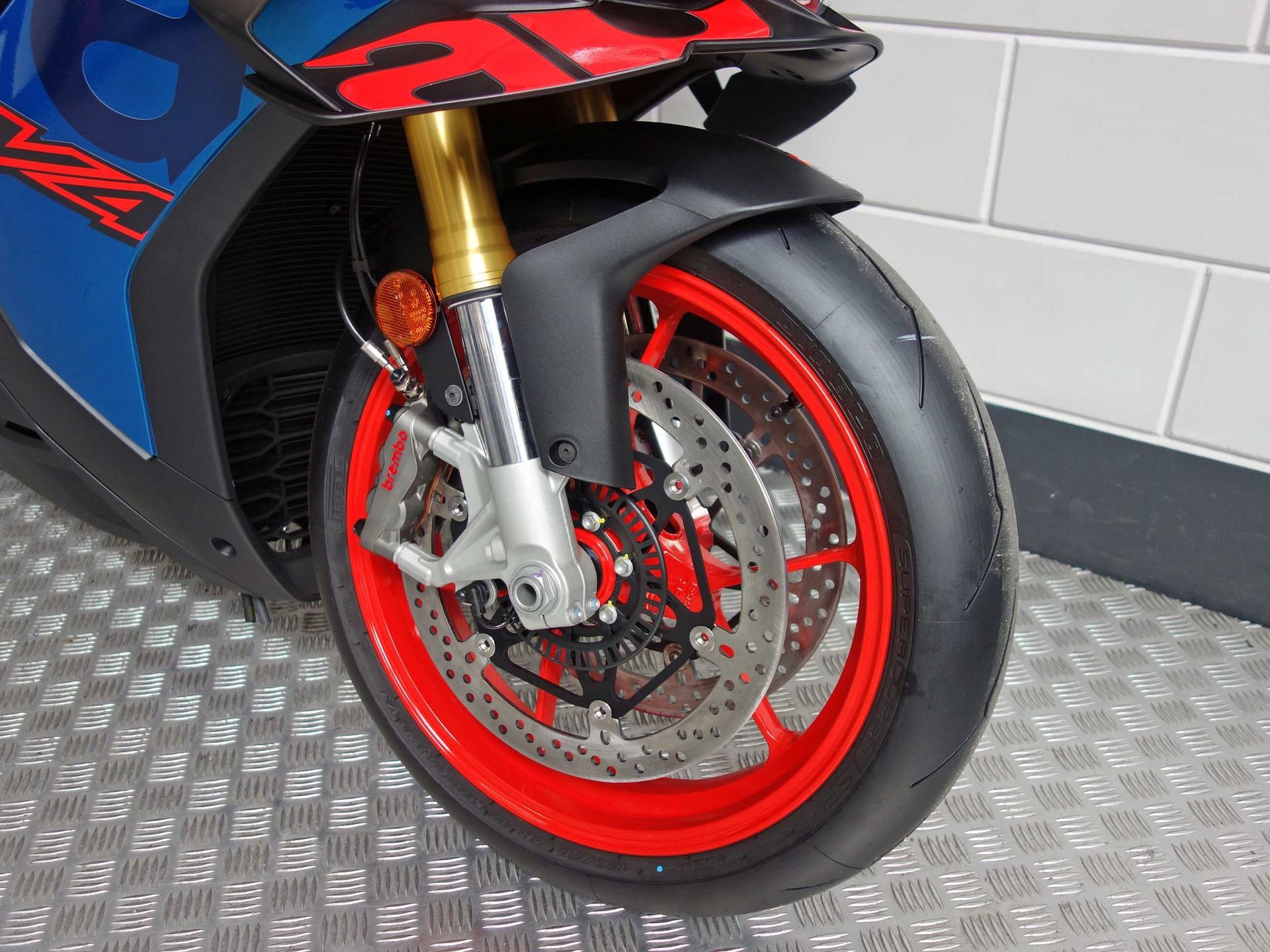 56630249-10 Nieuwe Aprilia RSV4 supersport met 1099cc motor uit 2026 bij NIWA Motoren