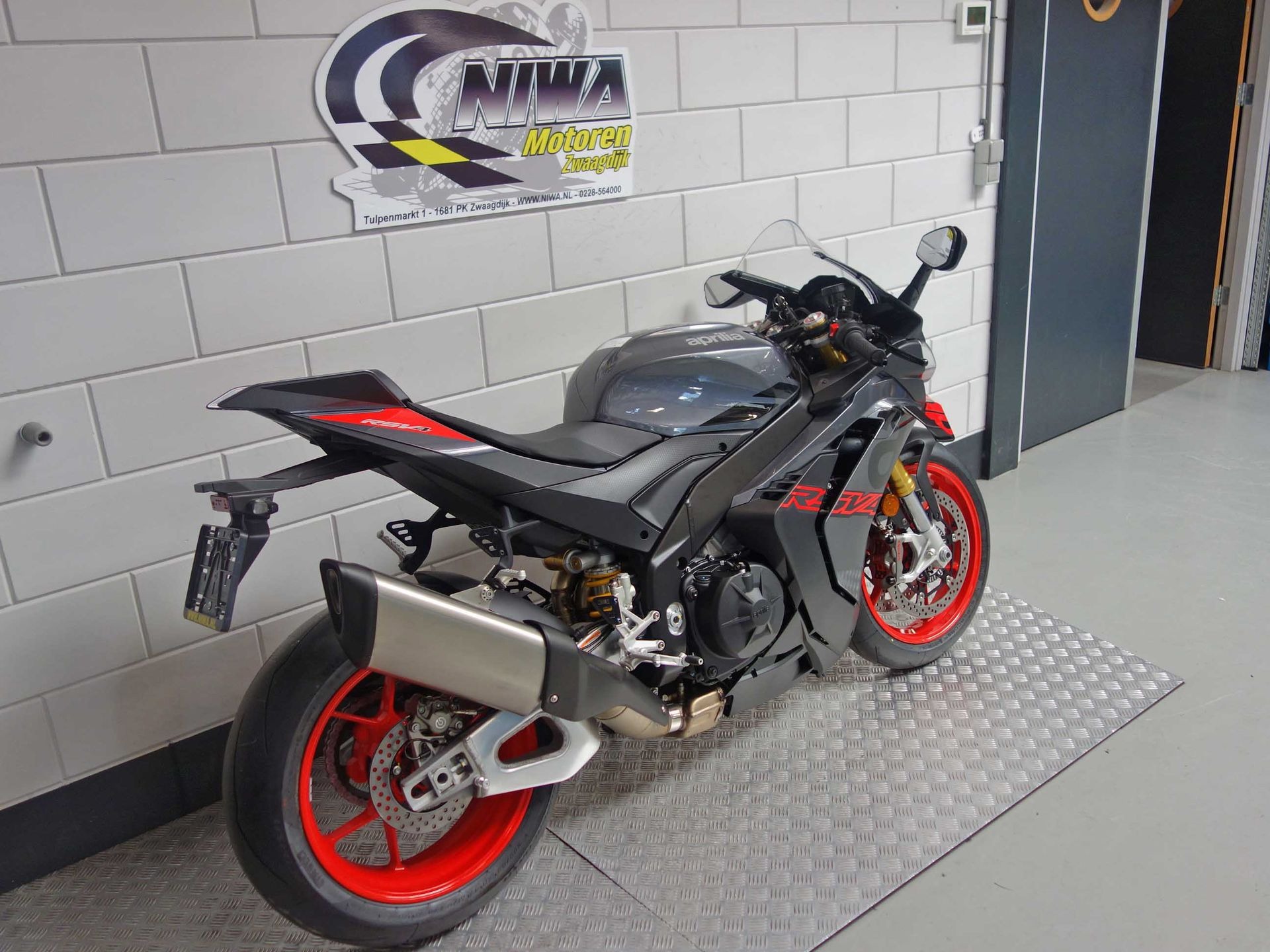 56630257-3 Nieuwe Aprilia RSV4 supersport met 1099cc motor uit 2026 bij NIWA Motoren