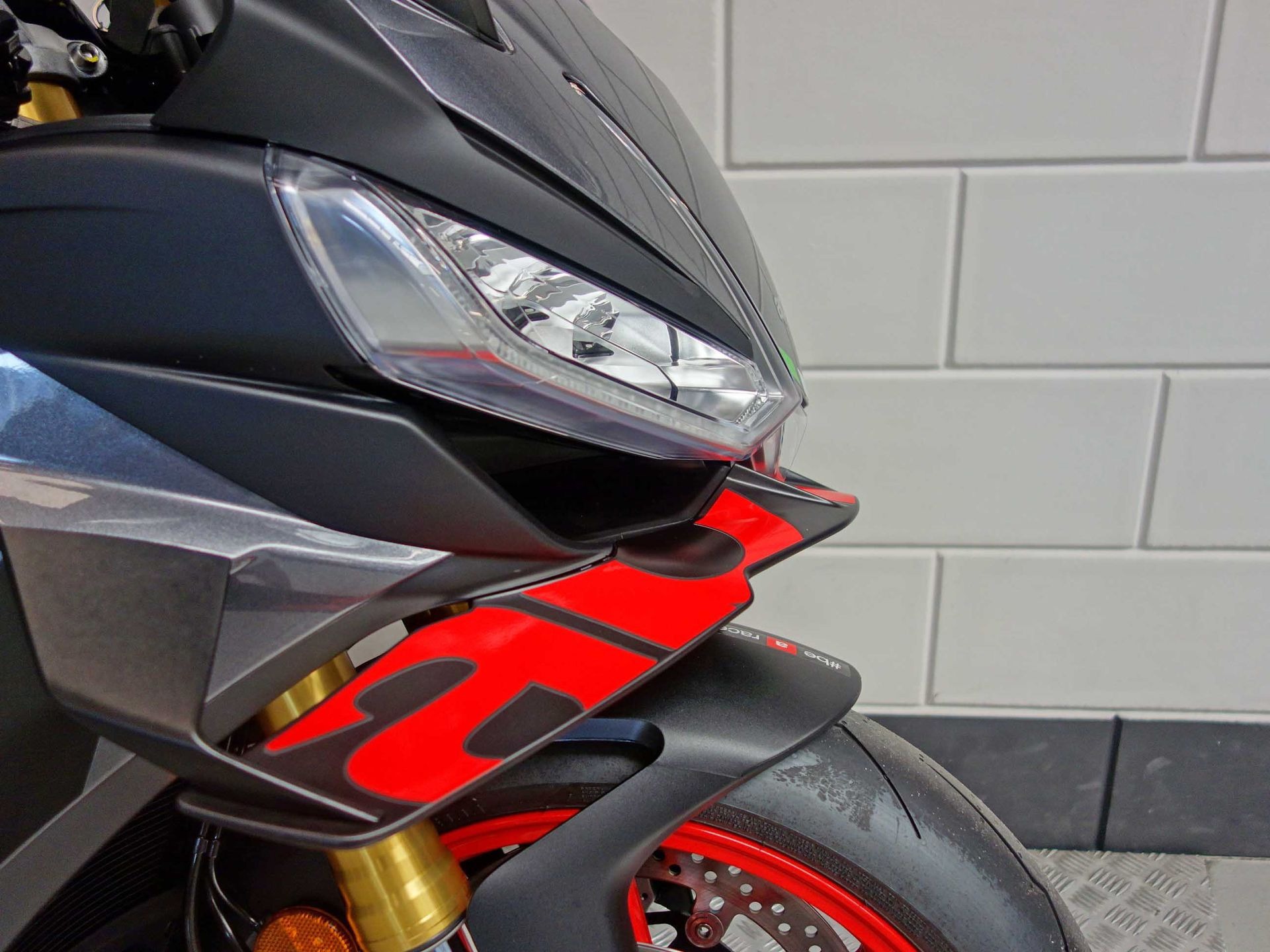 56630257-7 Nieuwe Aprilia RSV4 supersport met 1099cc motor uit 2026 bij NIWA Motoren