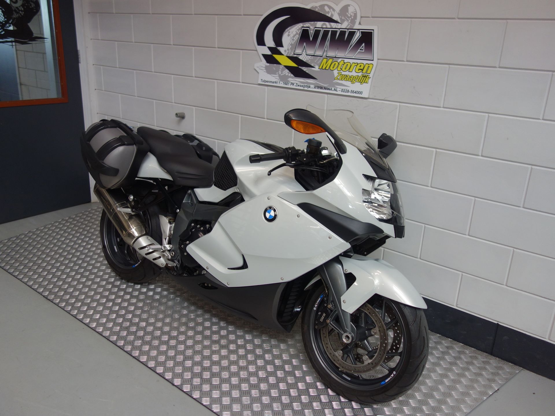 56630284-2 Gebruikte BMW K 1300 S sport met 1293cc motor uit 2009 bij NIWA Motoren