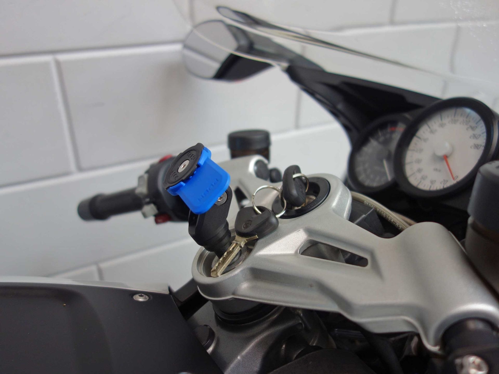 56630284-5 Gebruikte BMW K 1300 S sport met 1293cc motor uit 2009 bij NIWA Motoren