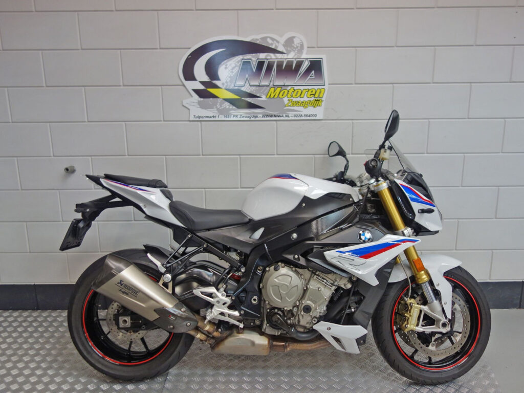 Gebruikte BMW S 1000 R naked bike met 999cc motor uit 2019 bij NIWA Motoren