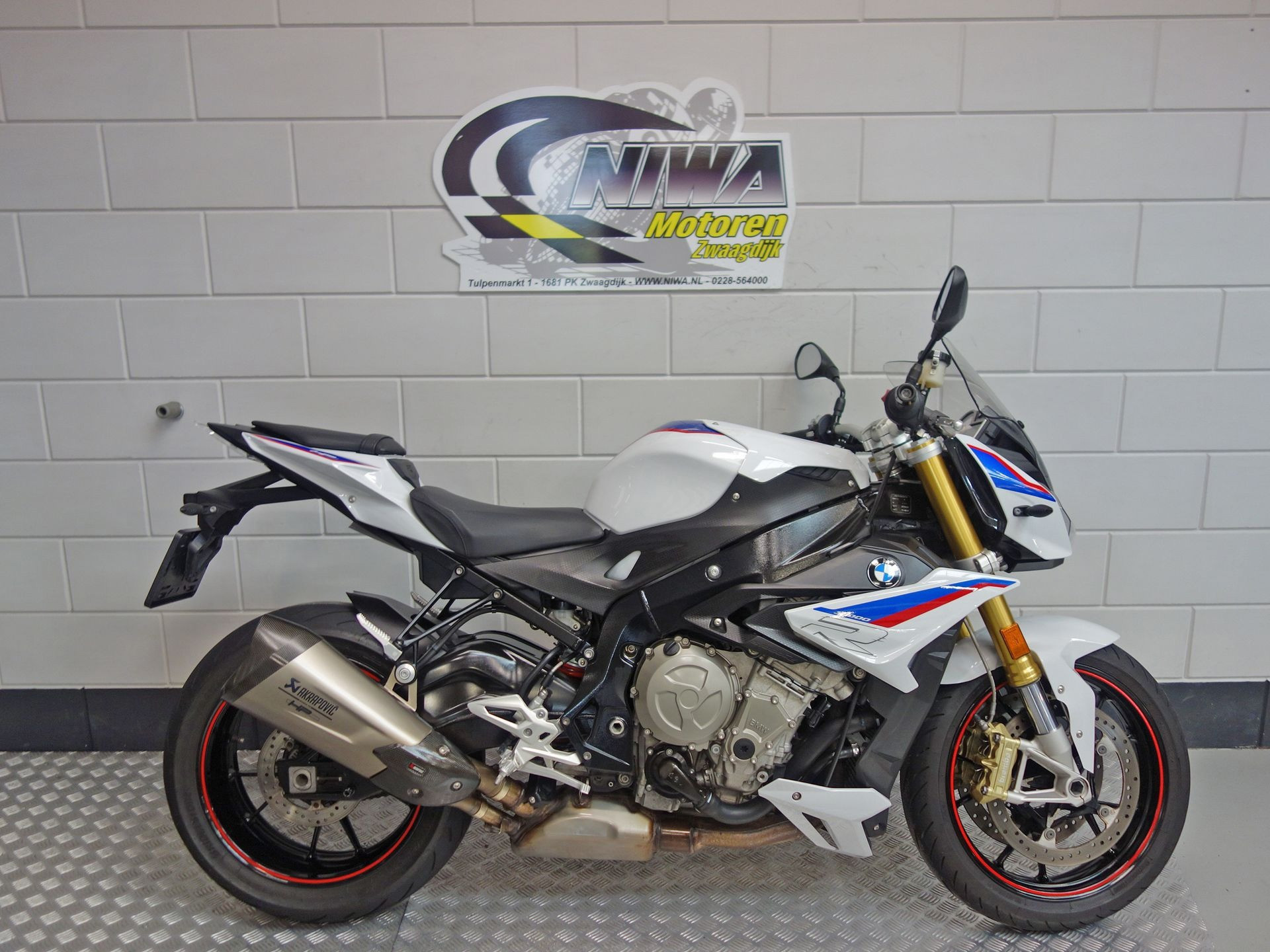 56630303-1 Gebruikte BMW S 1000 R naked bike met 999cc motor uit 2019 bij NIWA Motoren