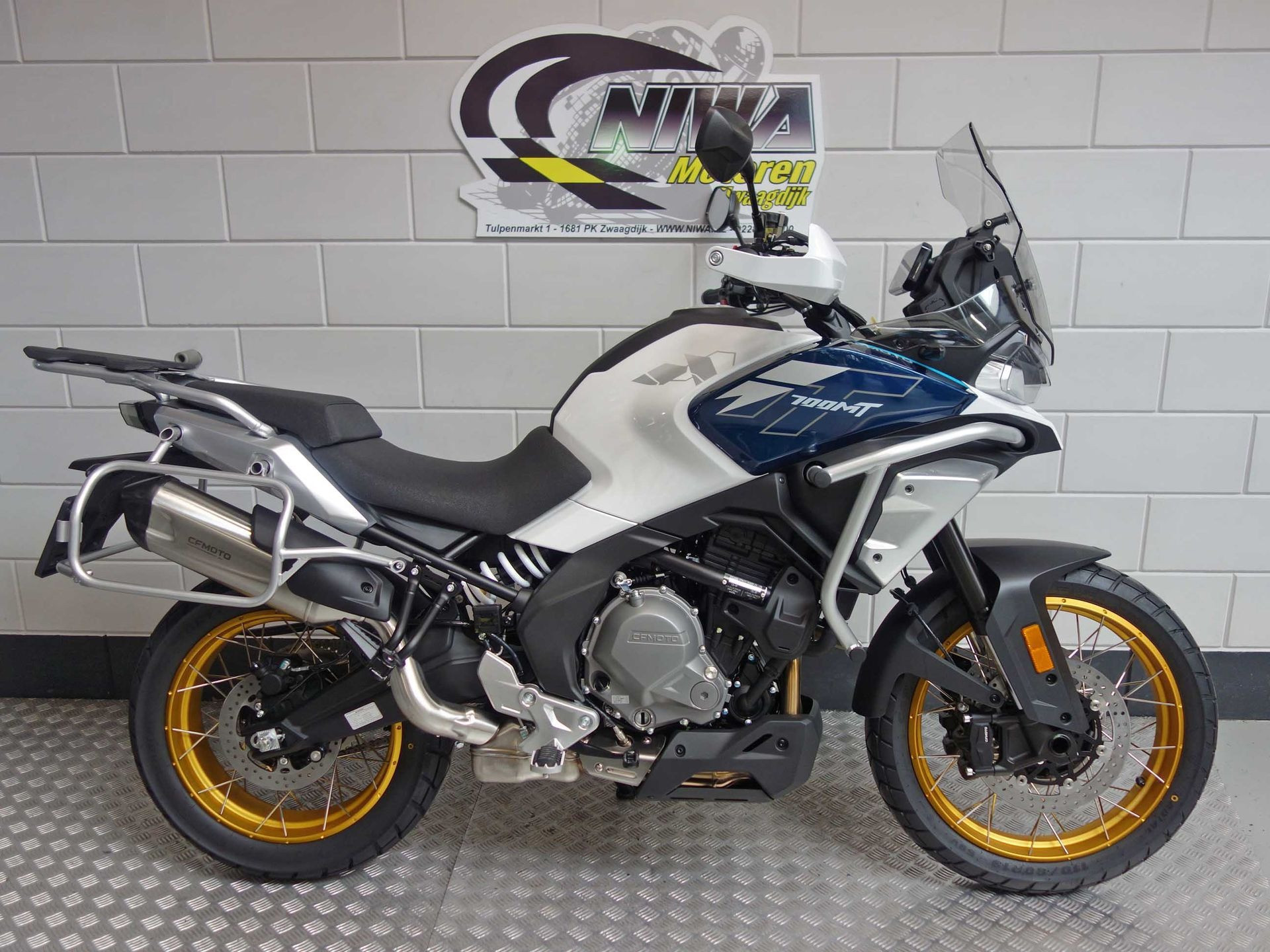 56630458-1 Nieuwe CFMOTO 700 MT tour met cc motor uit 2026 bij NIWA Motoren