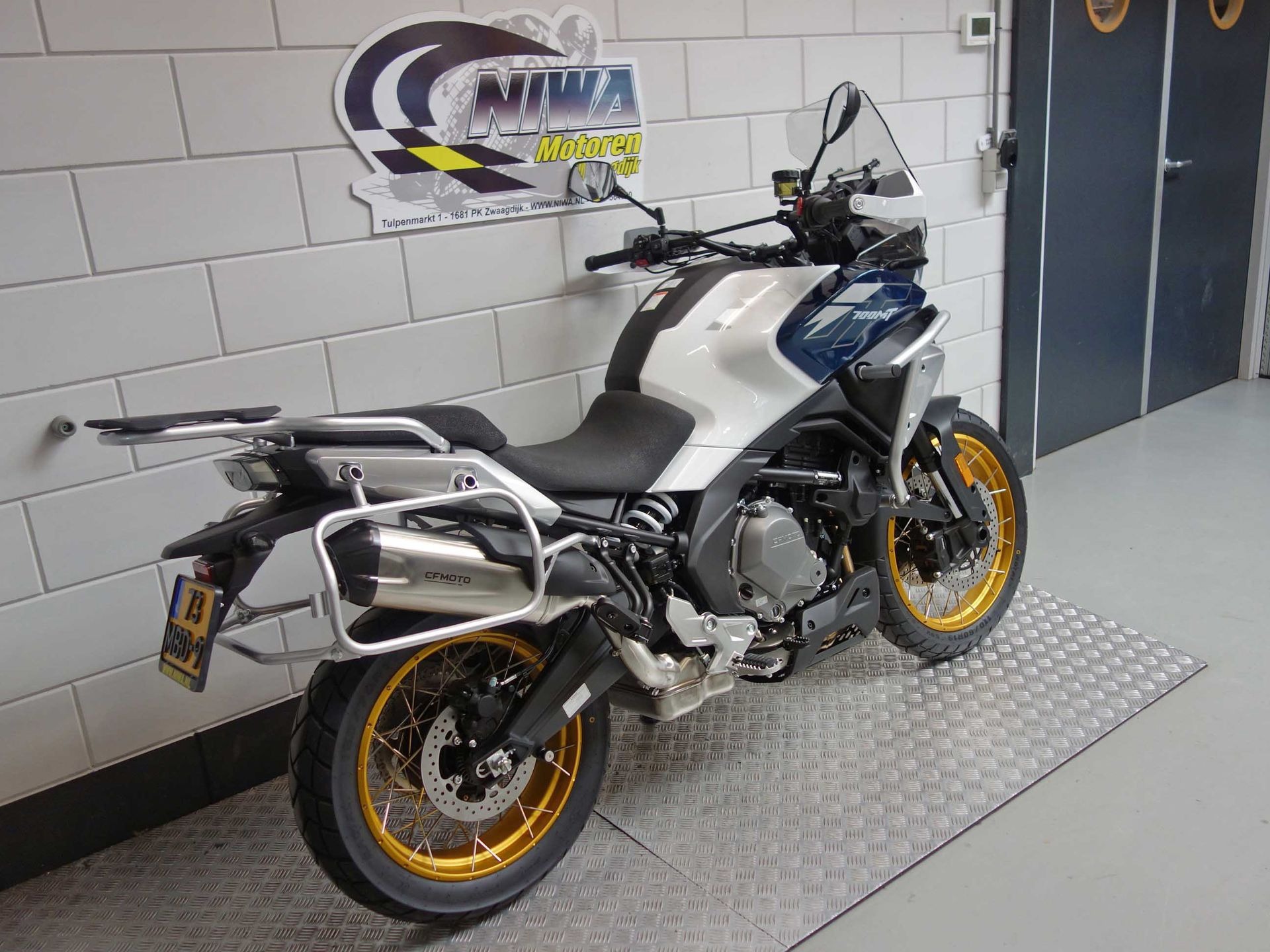 56630458-3 Nieuwe CFMOTO 700 MT tour met cc motor uit 2026 bij NIWA Motoren
