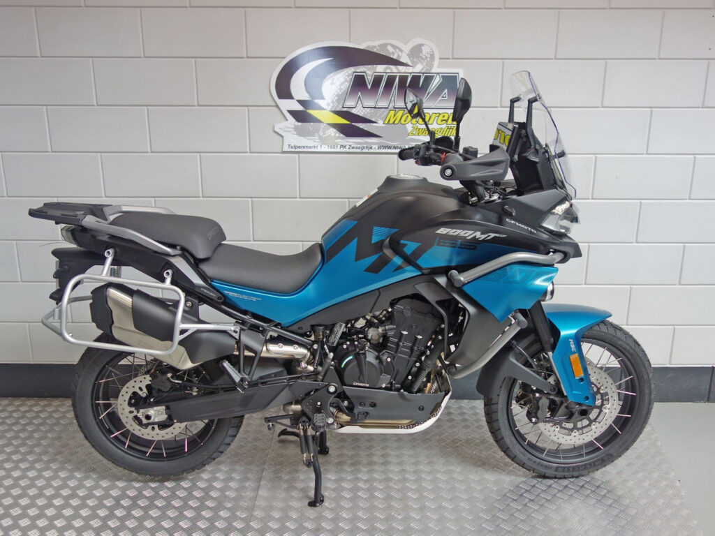 Nieuwe CFMOTO 800 MT all-road met 799cc motor uit 2026 bij NIWA Motoren