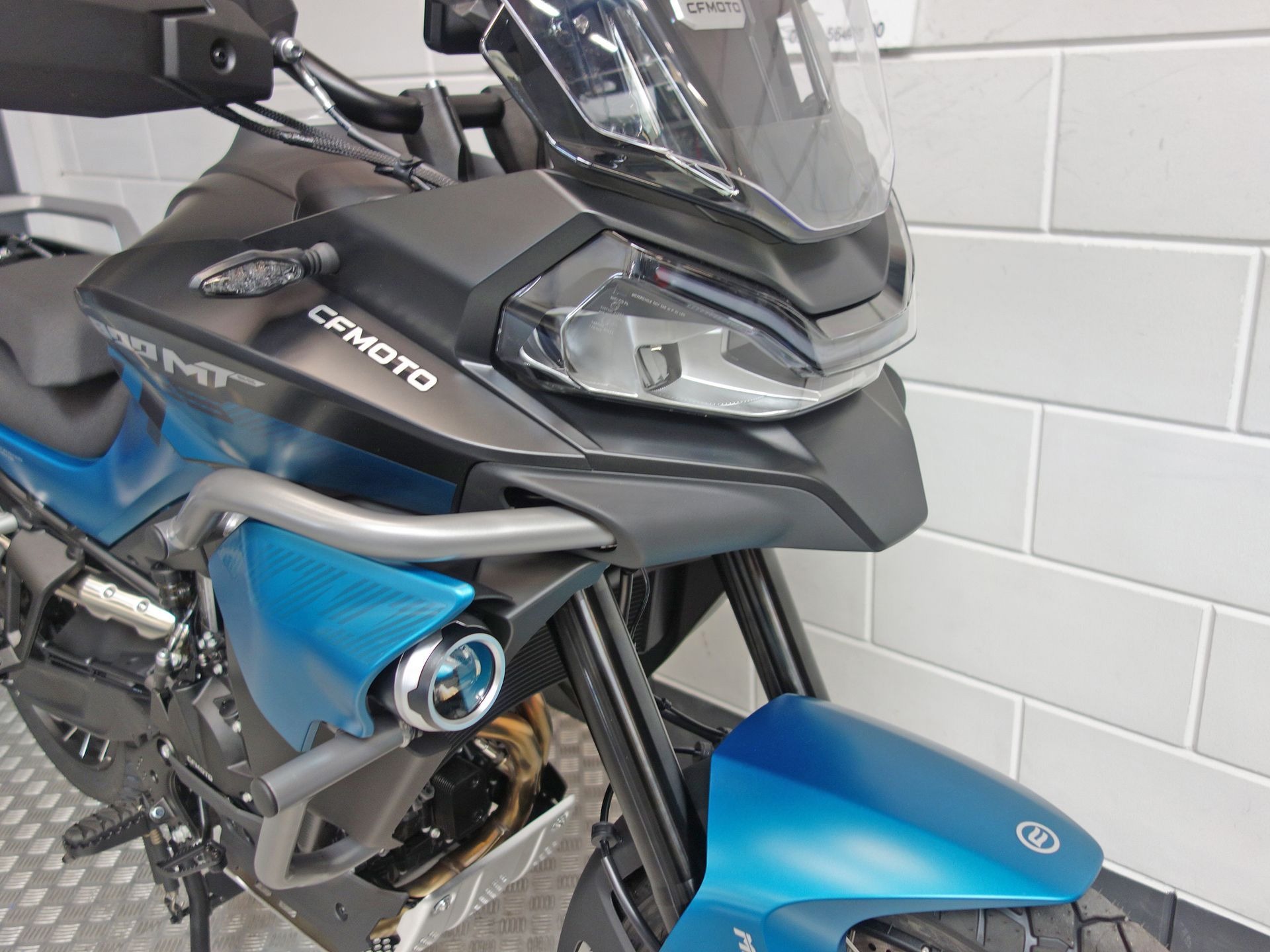 56630498-8 Nieuwe CFMOTO 800 MT all-road met 799cc motor uit 2026 bij NIWA Motoren