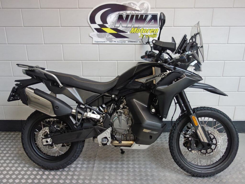 Nieuwe CFMOTO 800 MT tour met 799cc motor uit 2026 bij NIWA Motoren