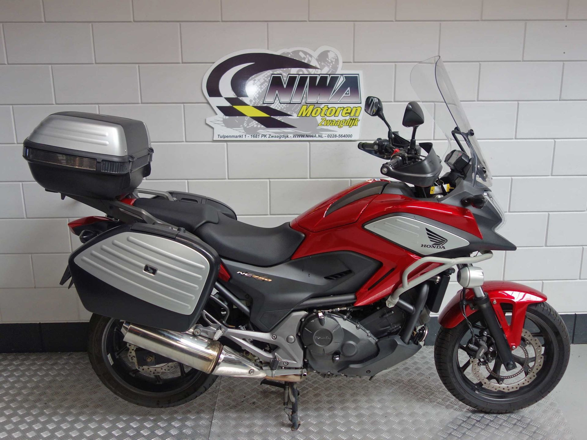56630627-1 Gebruikte Honda NC 750 all-road met 745cc motor uit 2015 bij NIWA Motoren