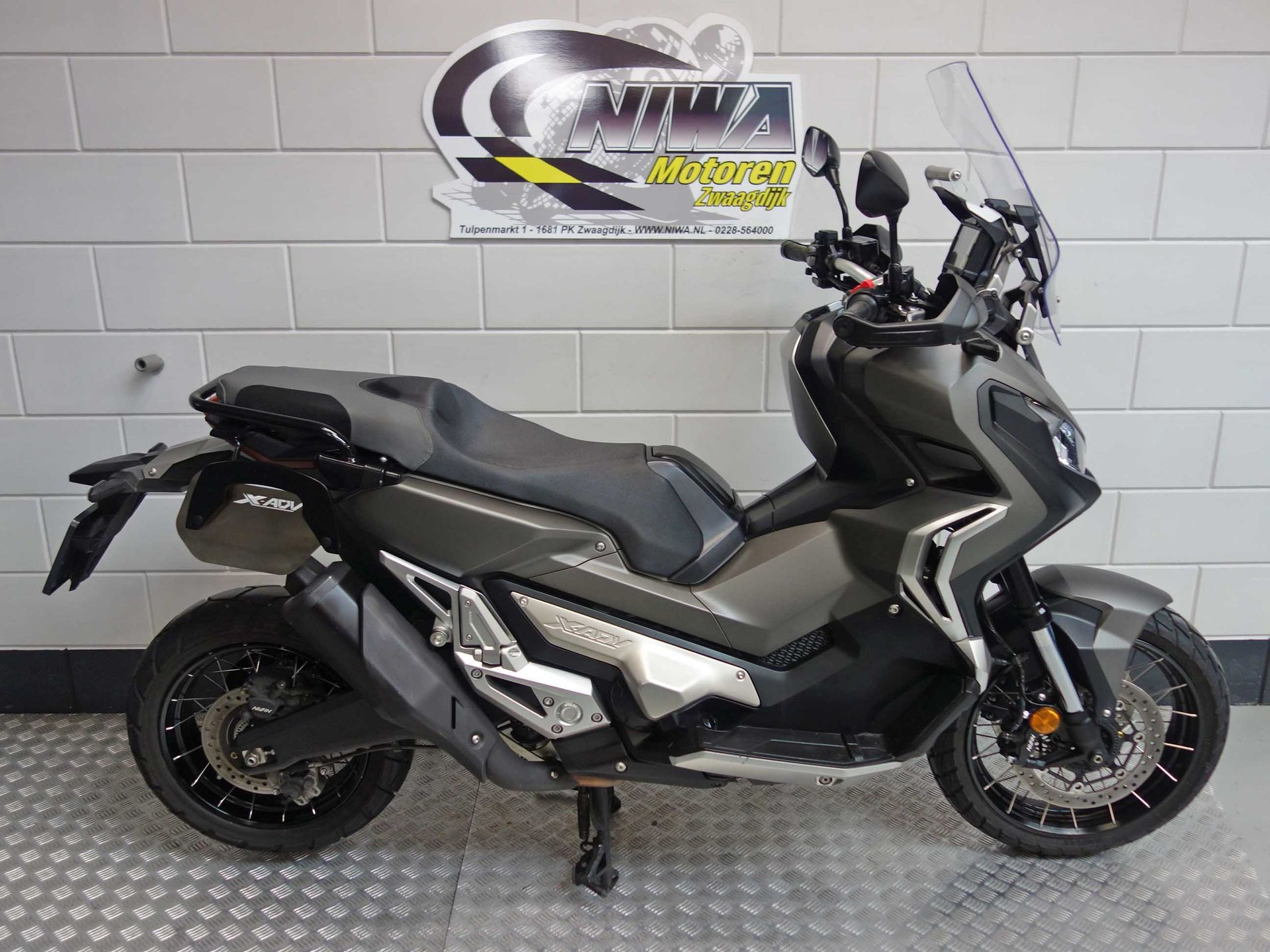 56630631-1 Gebruikte Honda NC 750 motorscooter met 745cc motor uit 2019 bij NIWA Motoren