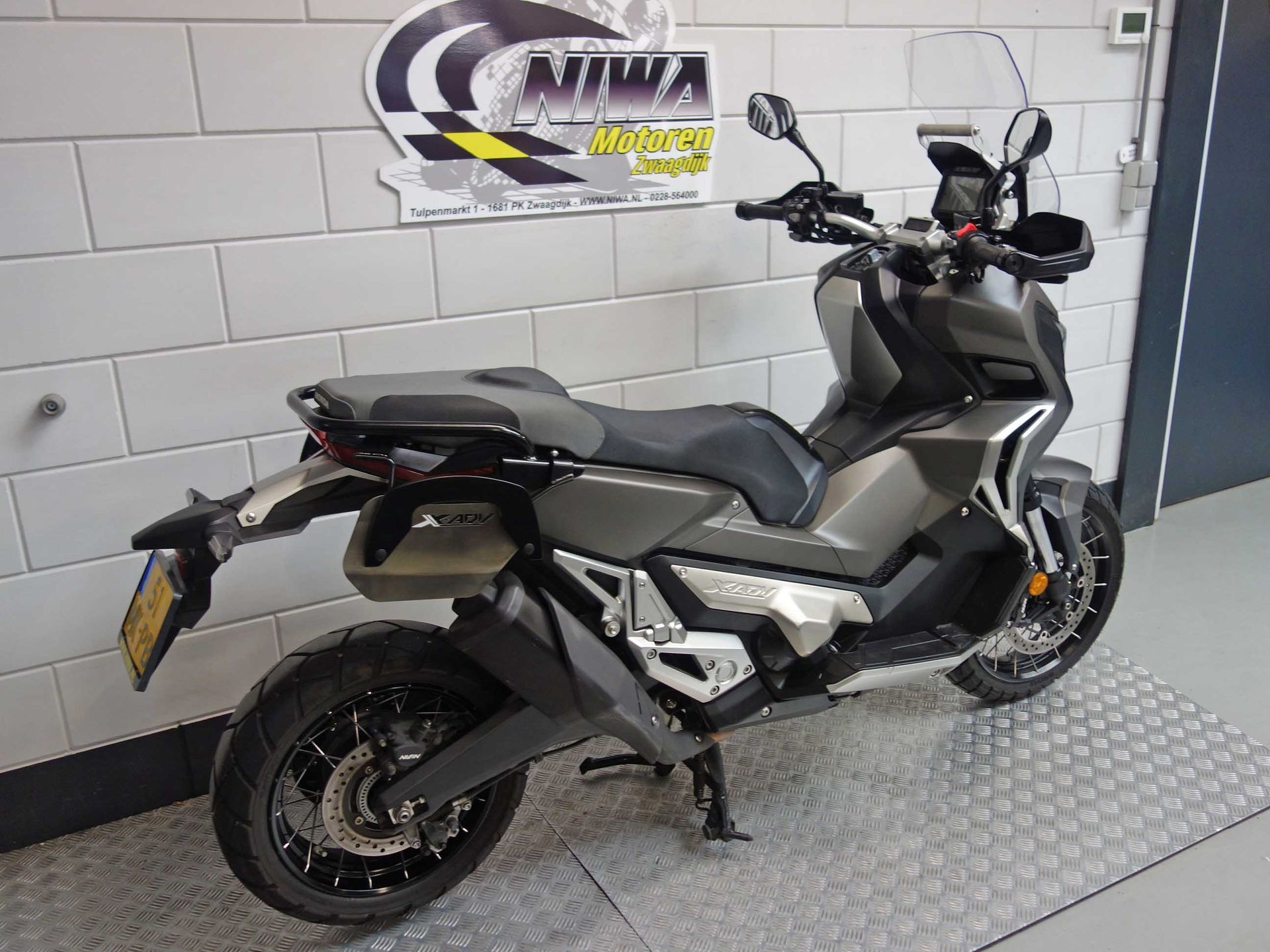 56630631-3 Gebruikte Honda NC 750 motorscooter met 745cc motor uit 2019 bij NIWA Motoren