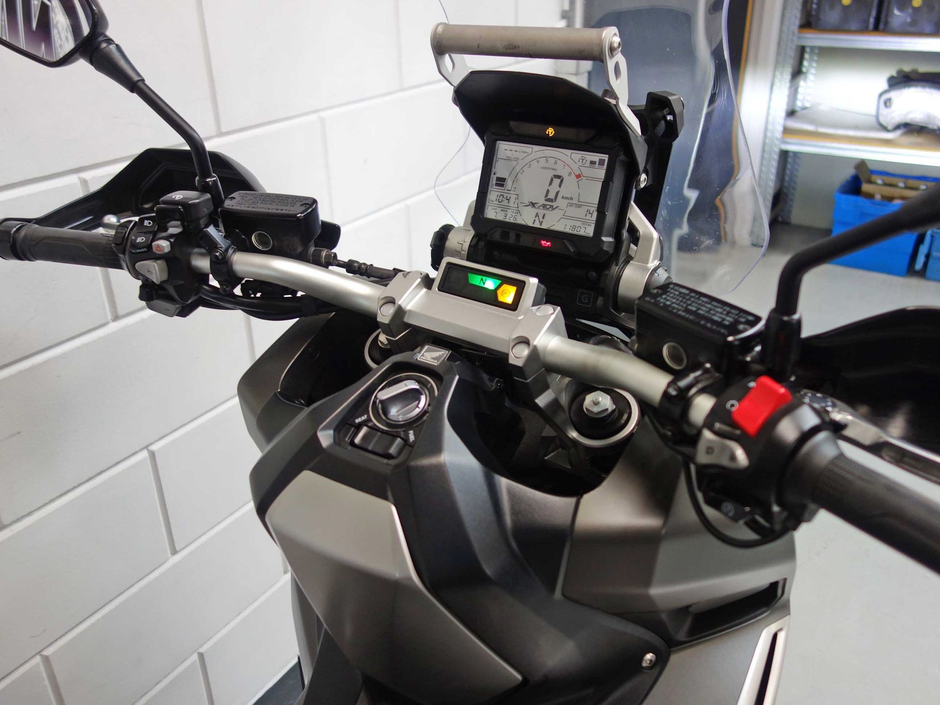56630631-5 Gebruikte Honda NC 750 motorscooter met 745cc motor uit 2019 bij NIWA Motoren
