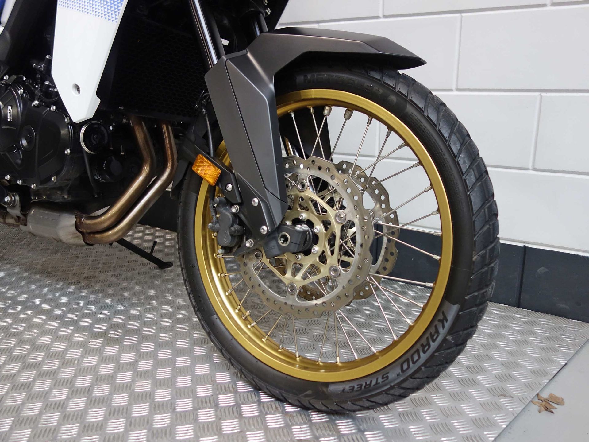 56630653-4 Gebruikte Honda XL 750 all-road met 755cc motor uit 2023 bij NIWA Motoren