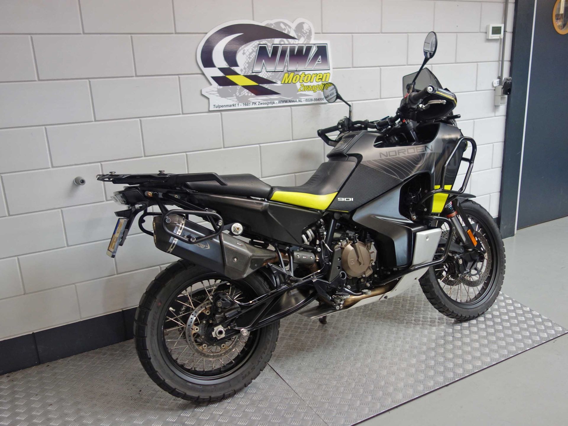 56630679-3 Gebruikte Husqvarna Norden 901 all-road met 889cc motor uit 2022 bij NIWA Motoren