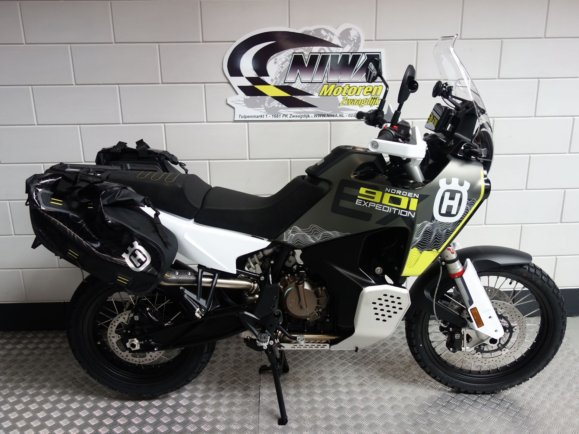 56630683-1 Nieuwe Husqvarna Norden 901 all-road met 889cc motor uit 2025 bij NIWA Motoren