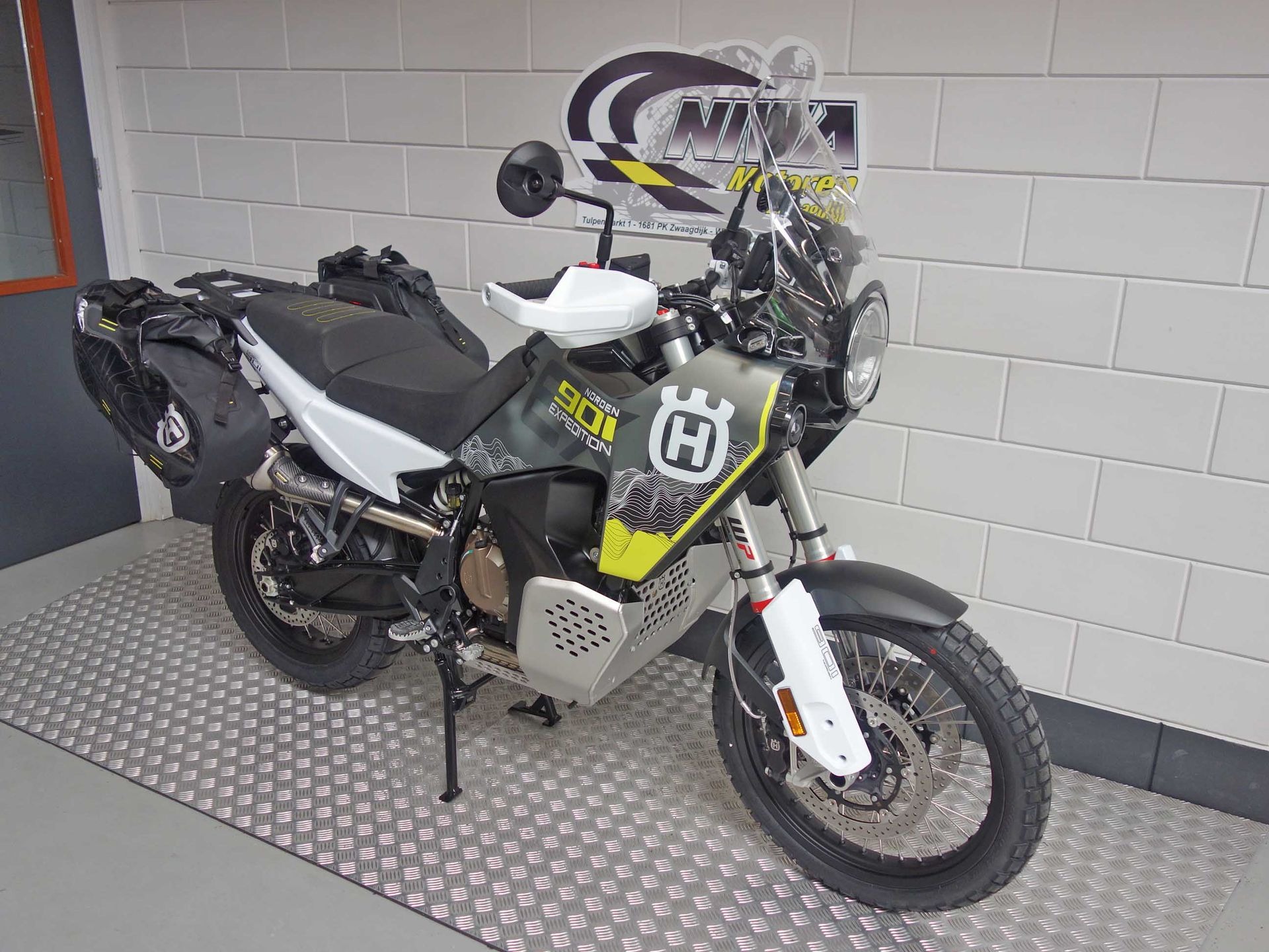 56630683-2 Nieuwe Husqvarna Norden 901 all-road met 889cc motor uit 2025 bij NIWA Motoren