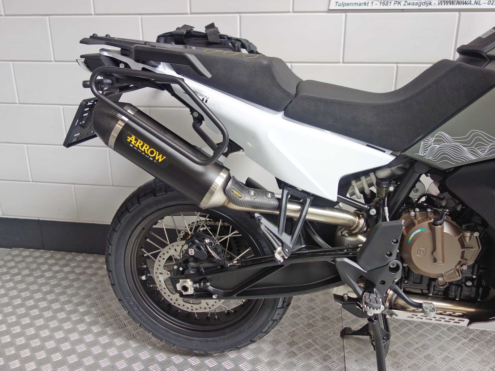 56630683-5 Nieuwe Husqvarna Norden 901 all-road met 889cc motor uit 2025 bij NIWA Motoren