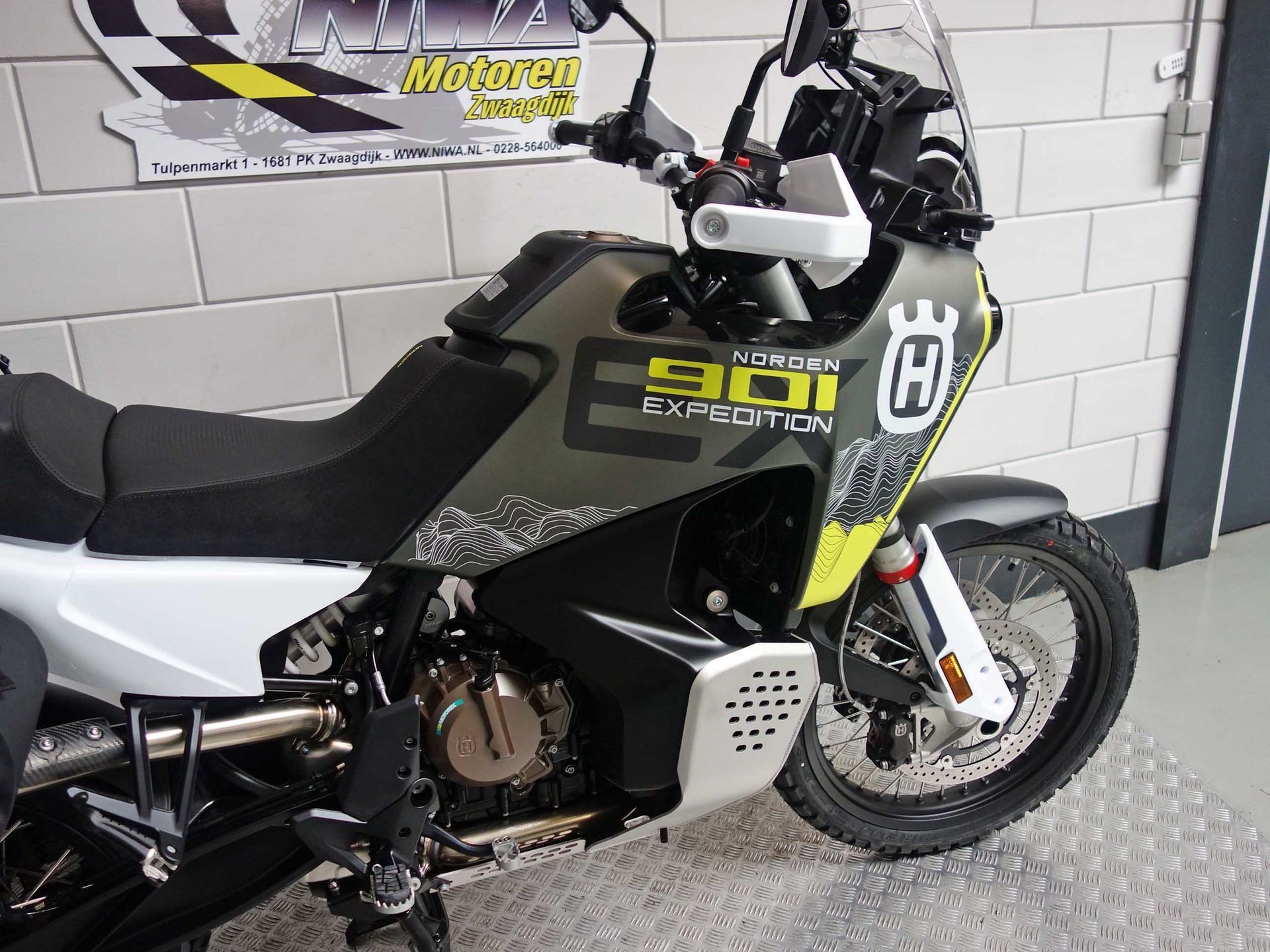 56630683-6 Nieuwe Husqvarna Norden 901 all-road met 889cc motor uit 2025 bij NIWA Motoren