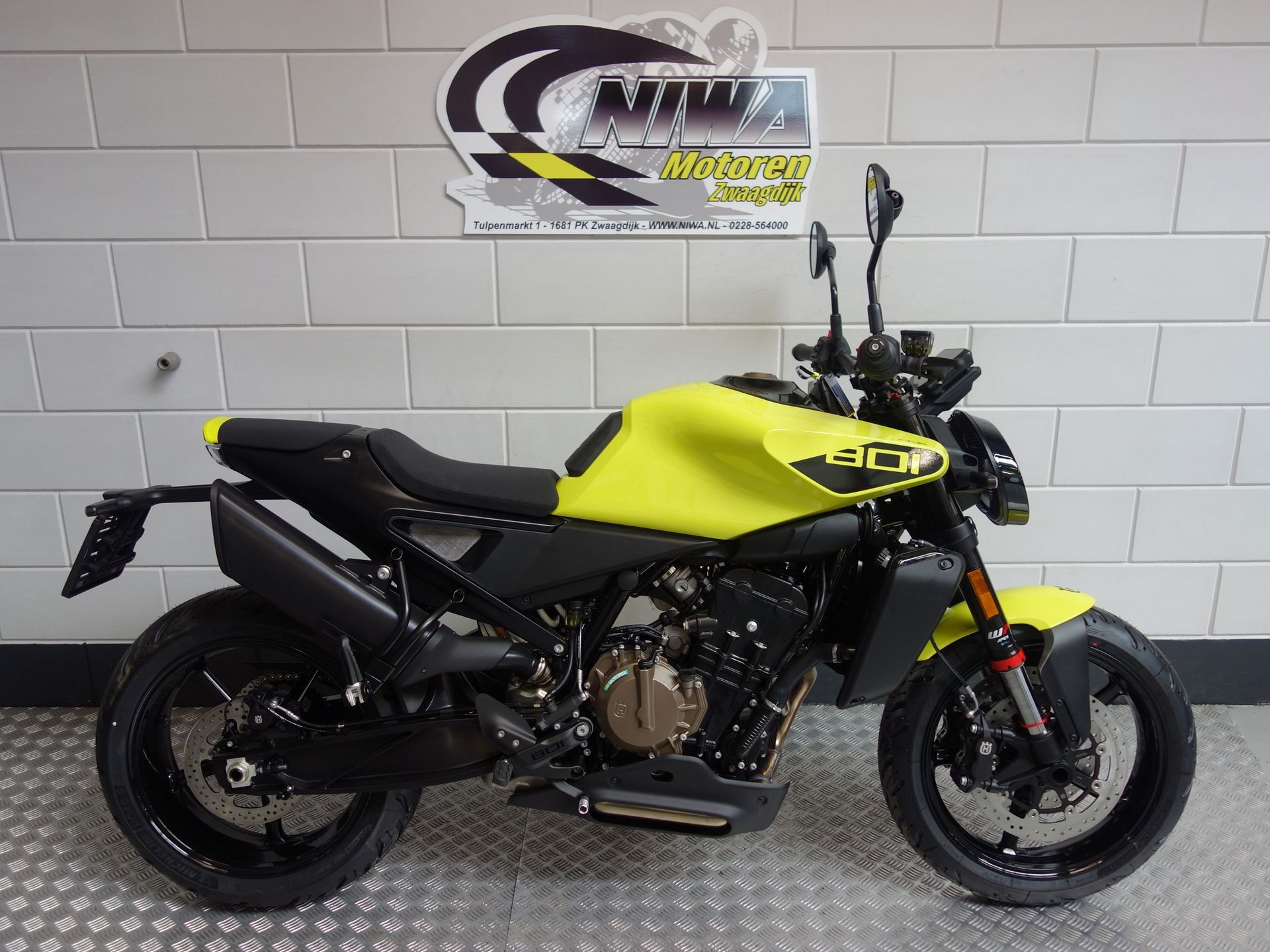 56630704-1 Nieuwe Husqvarna Vitpilen naked bike met cc motor uit 2026 bij NIWA Motoren