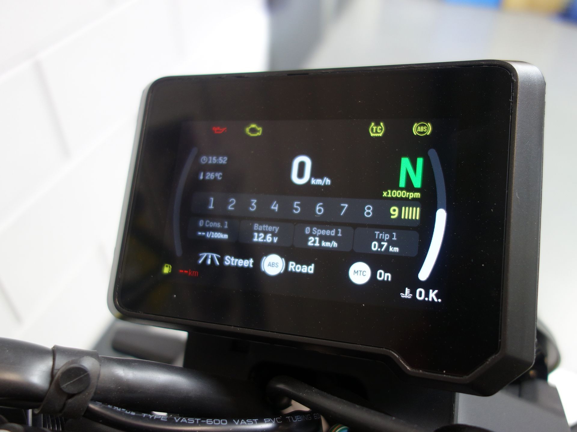 56630704-7 Nieuwe Husqvarna Vitpilen naked bike met cc motor uit 2026 bij NIWA Motoren