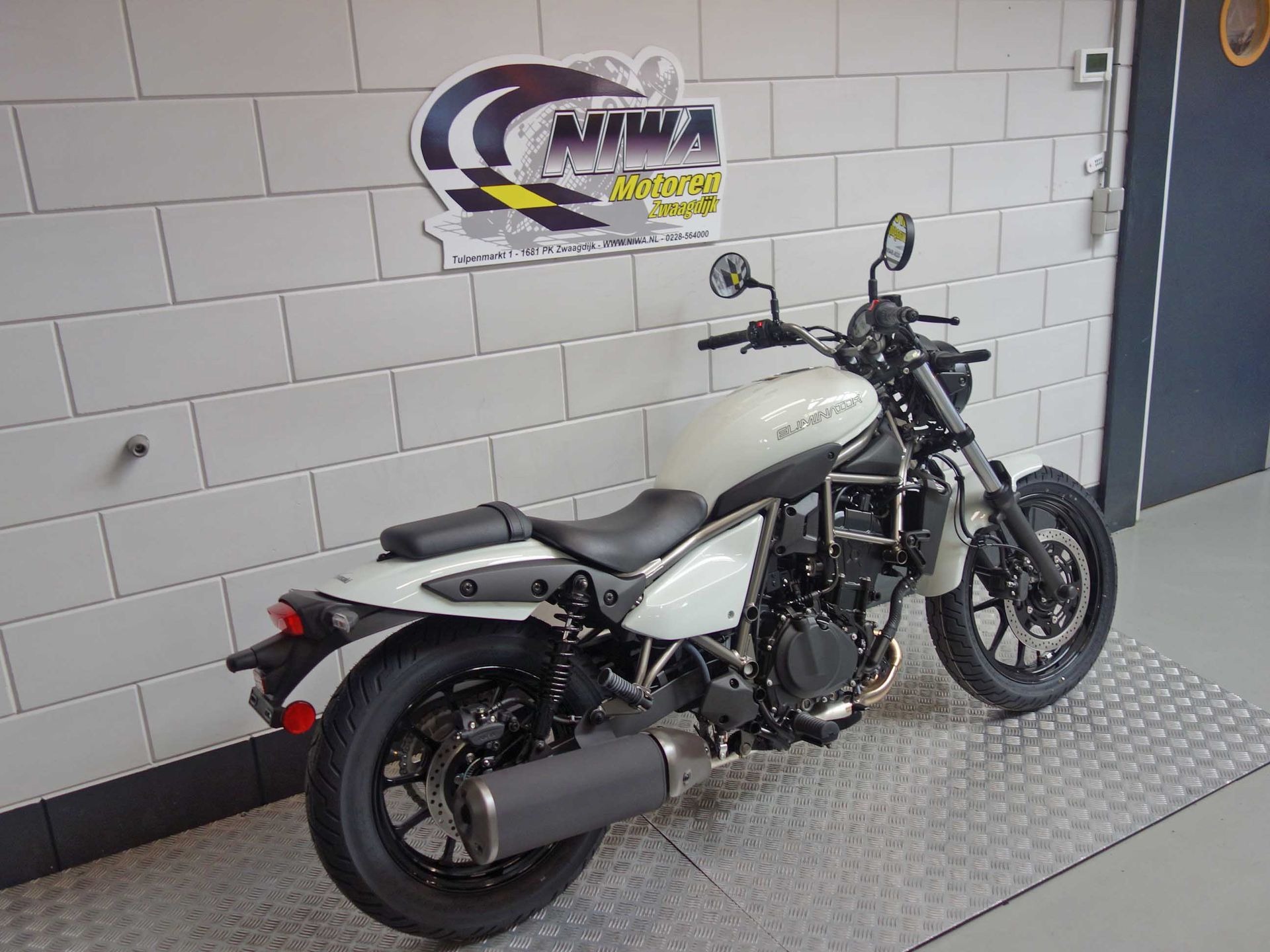 56630722-3 Nieuwe Kawasaki Eliminator 500 chopper met 451cc motor uit 2026 bij NIWA Motoren