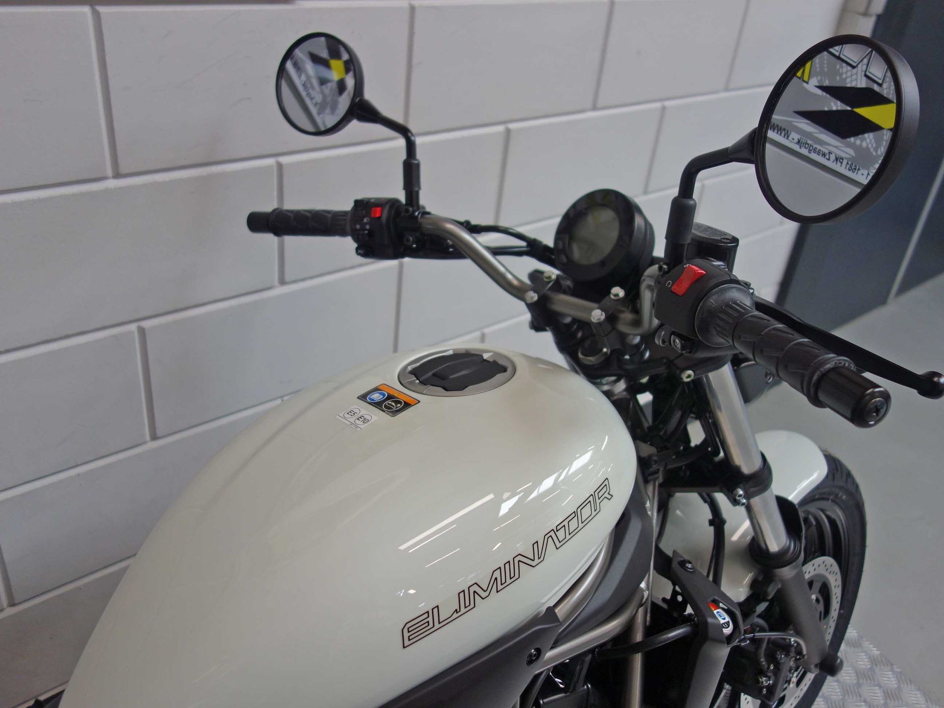 56630722-4 Nieuwe Kawasaki Eliminator 500 chopper met 451cc motor uit 2026 bij NIWA Motoren