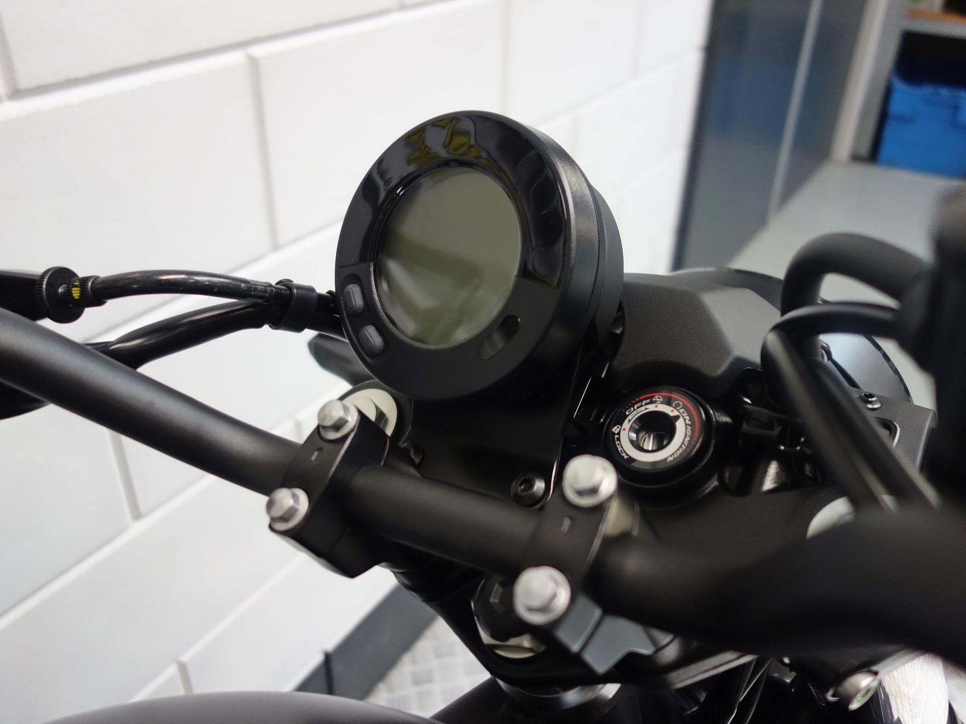 56630731-10 Nieuwe Kawasaki Eliminator 500 chopper met 451cc motor uit 2026 bij NIWA Motoren