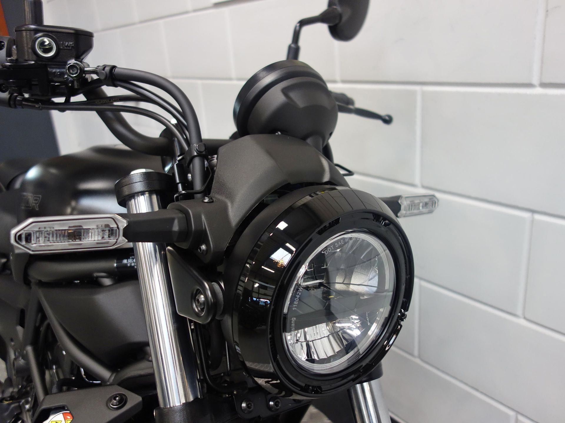56630731-9 Nieuwe Kawasaki Eliminator 500 chopper met 451cc motor uit 2026 bij NIWA Motoren