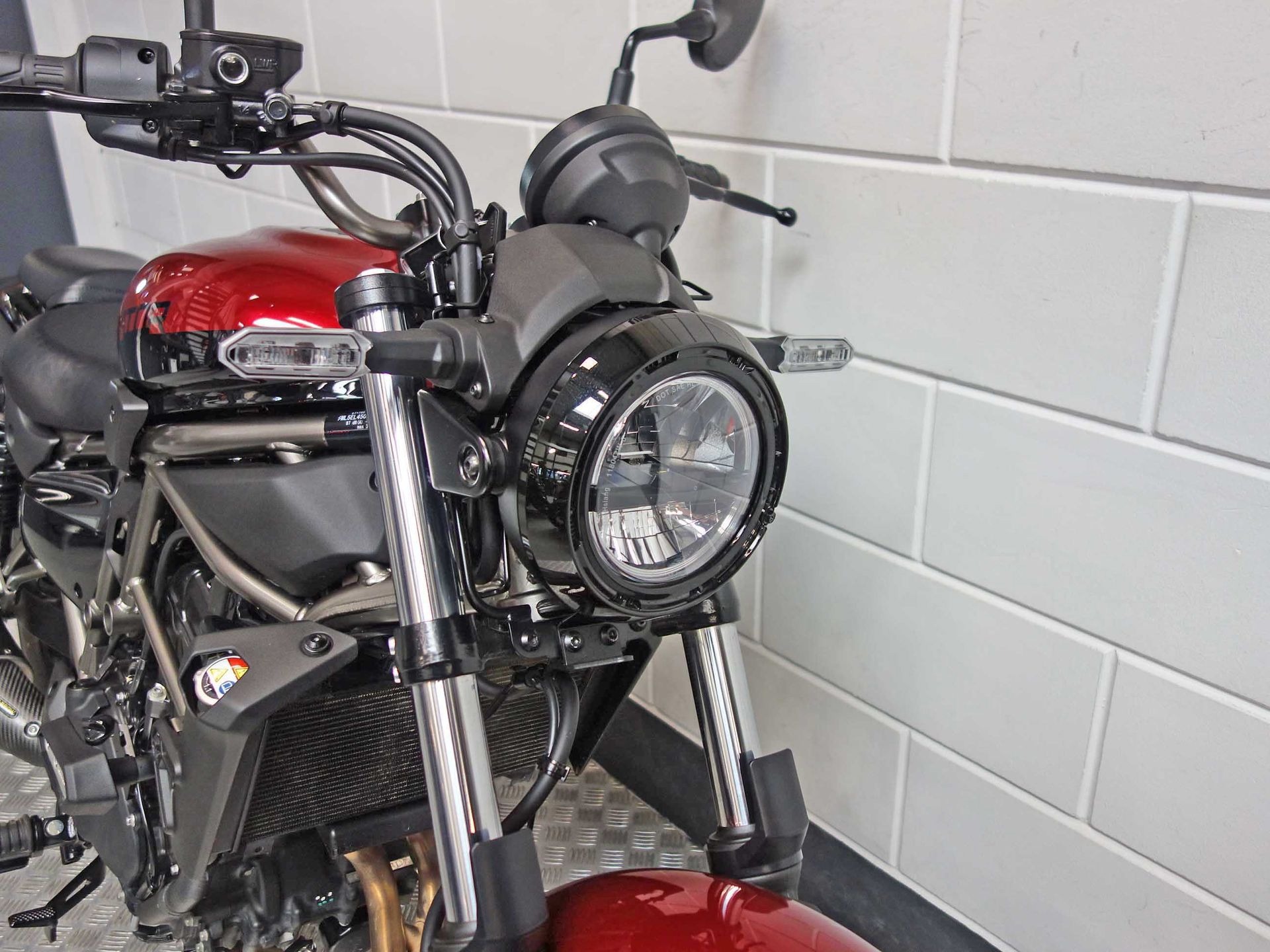 56630748-5 Gebruikte Kawasaki Eliminator 500 chopper met 451cc motor uit 2026 bij NIWA Motoren