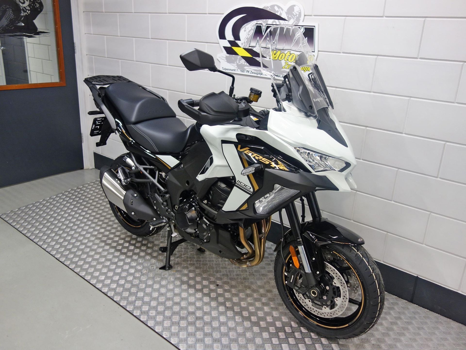 56630911-3 Nieuwe Kawasaki Versys 1100 tour met 1099cc motor uit 2025 bij NIWA Motoren