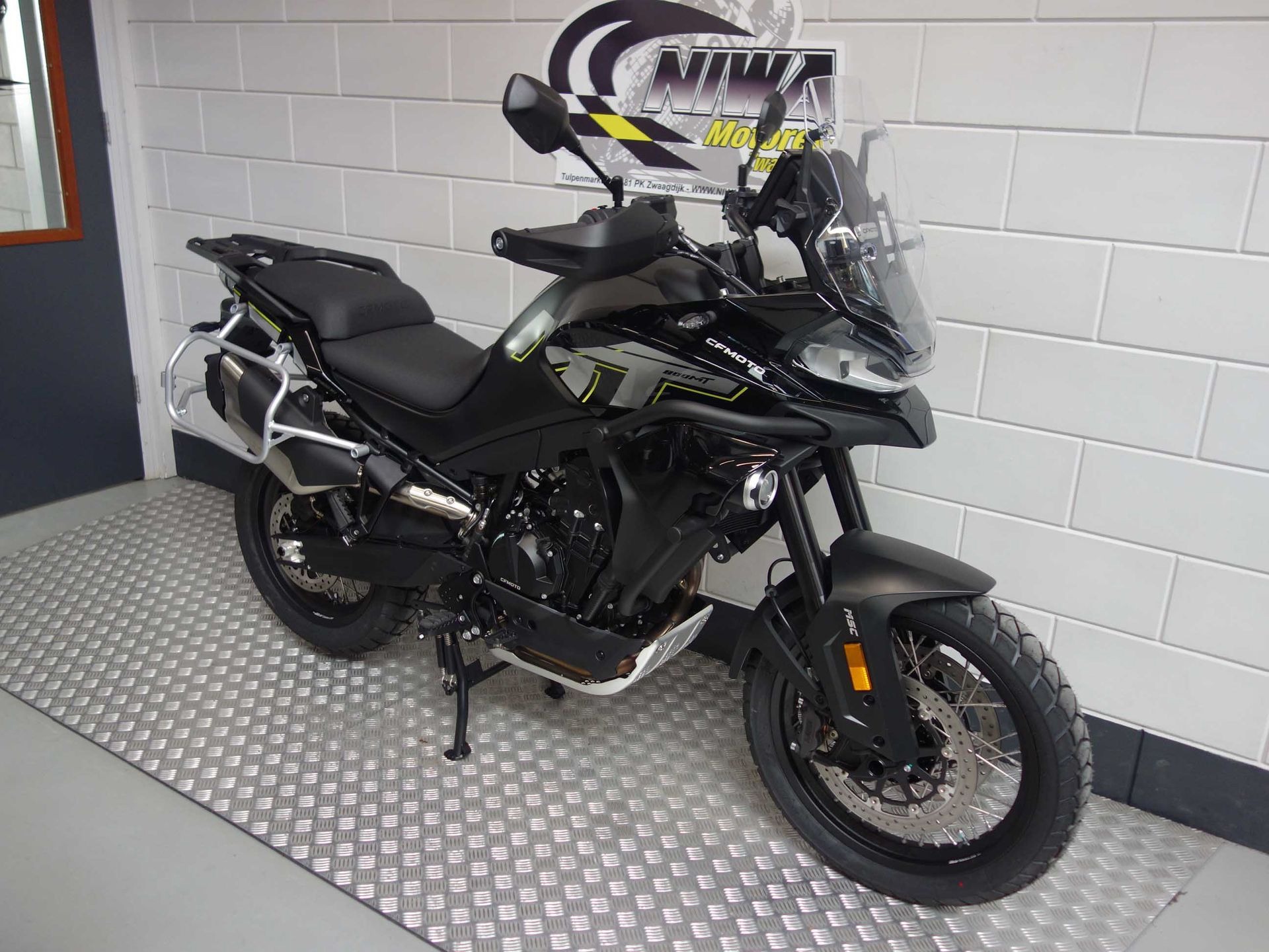 56631157-2 Nieuwe CFMOTO 800 MT tour met 799cc motor uit 2026 bij NIWA Motoren