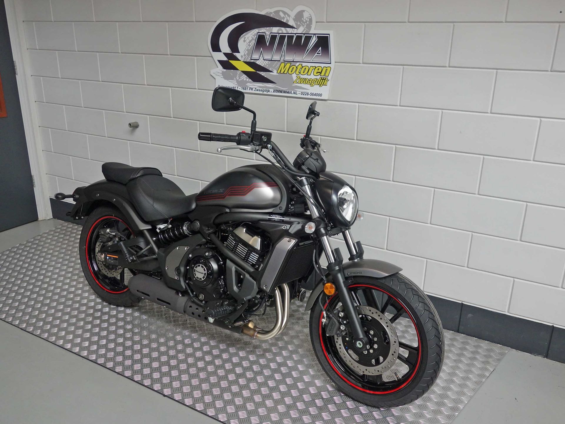56631685-2 Nieuwe Kawasaki Vulcan chopper met 649cc motor uit 2026 bij NIWA Motoren