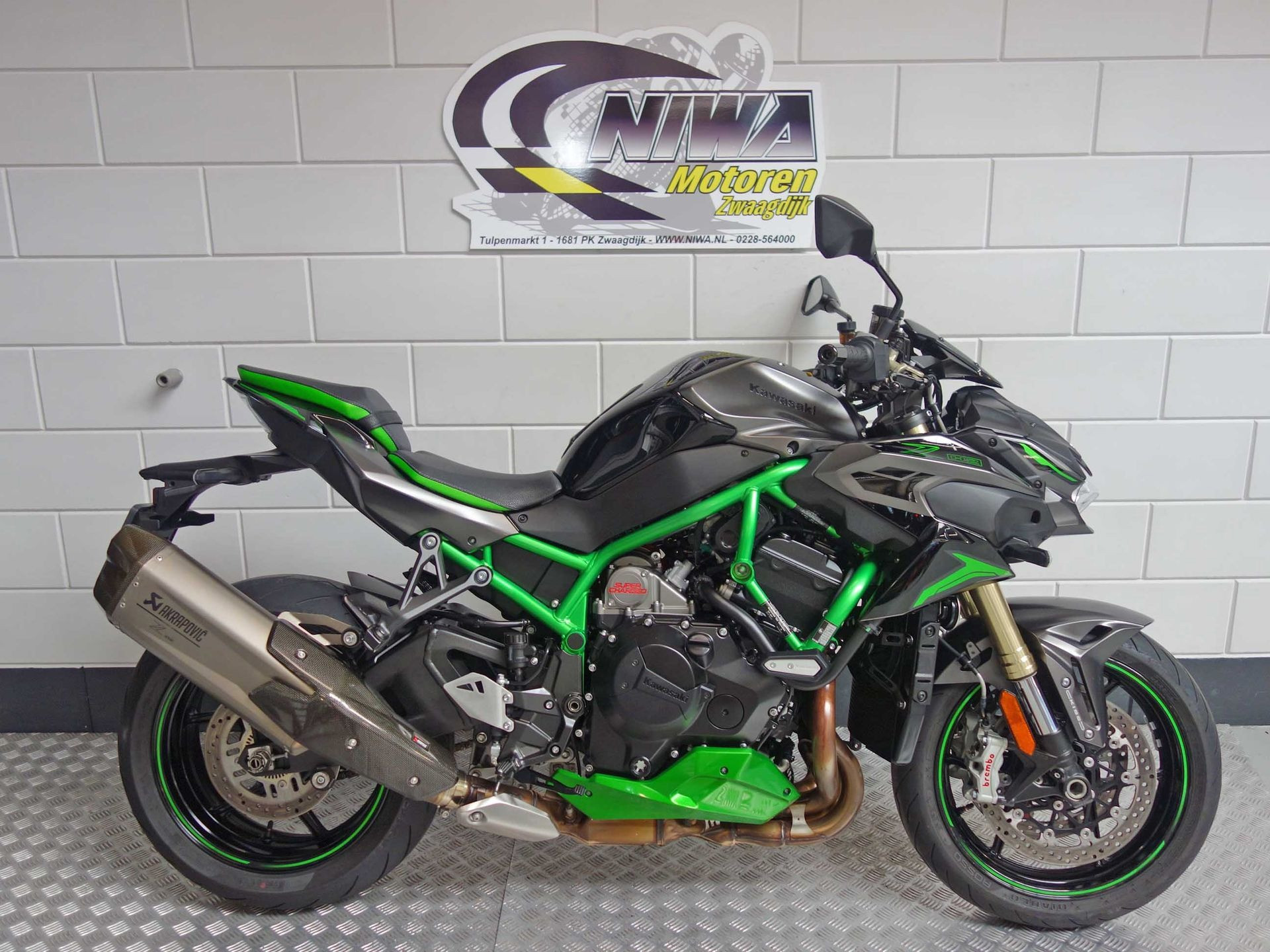 56631731-1 Gebruikte Kawasaki Z H2 naked bike met 998cc motor uit 2024 bij NIWA Motoren