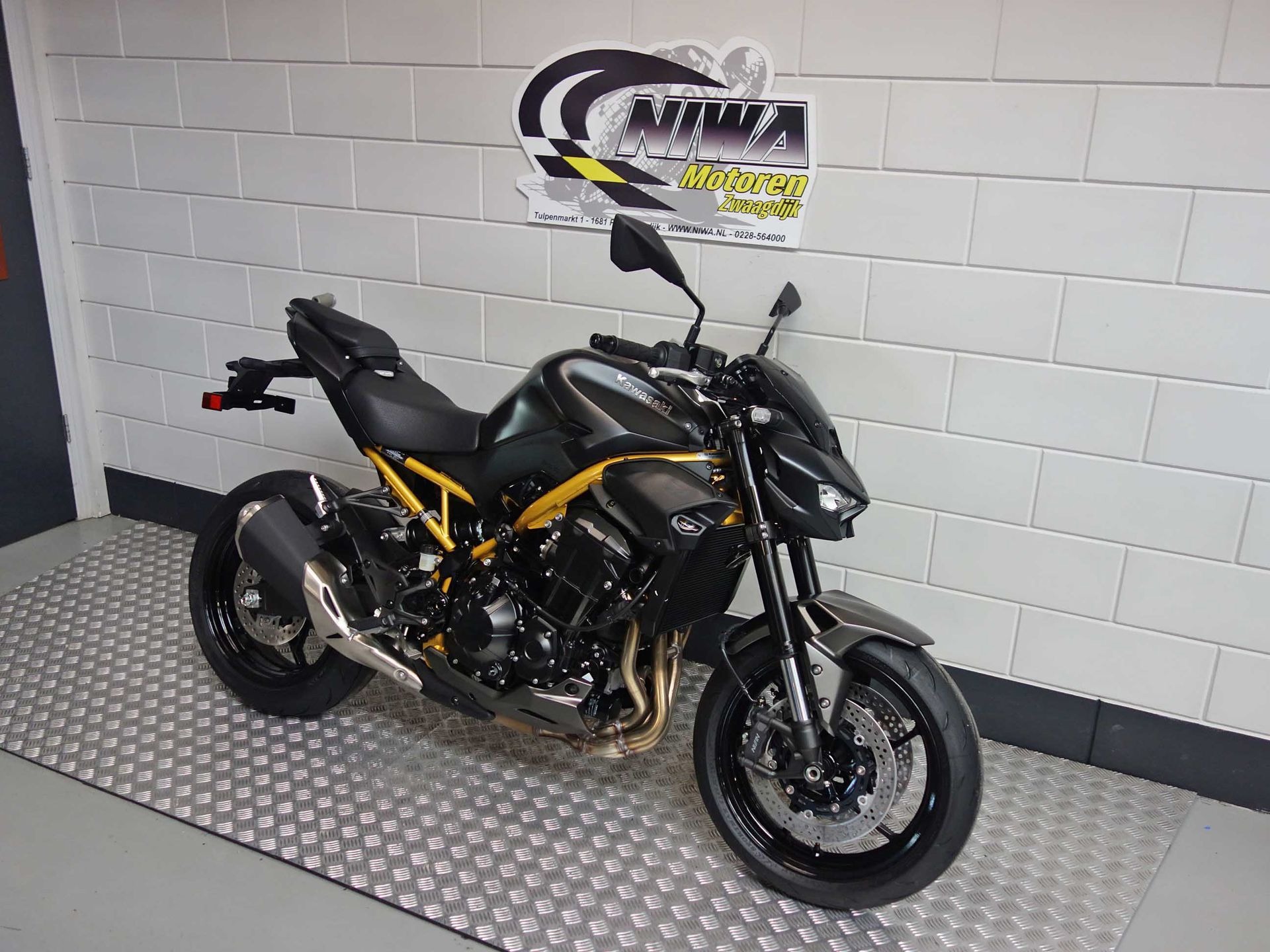 56631840-2 Nieuwe Kawasaki Z900 overig met cc motor uit 2026 bij NIWA Motoren
