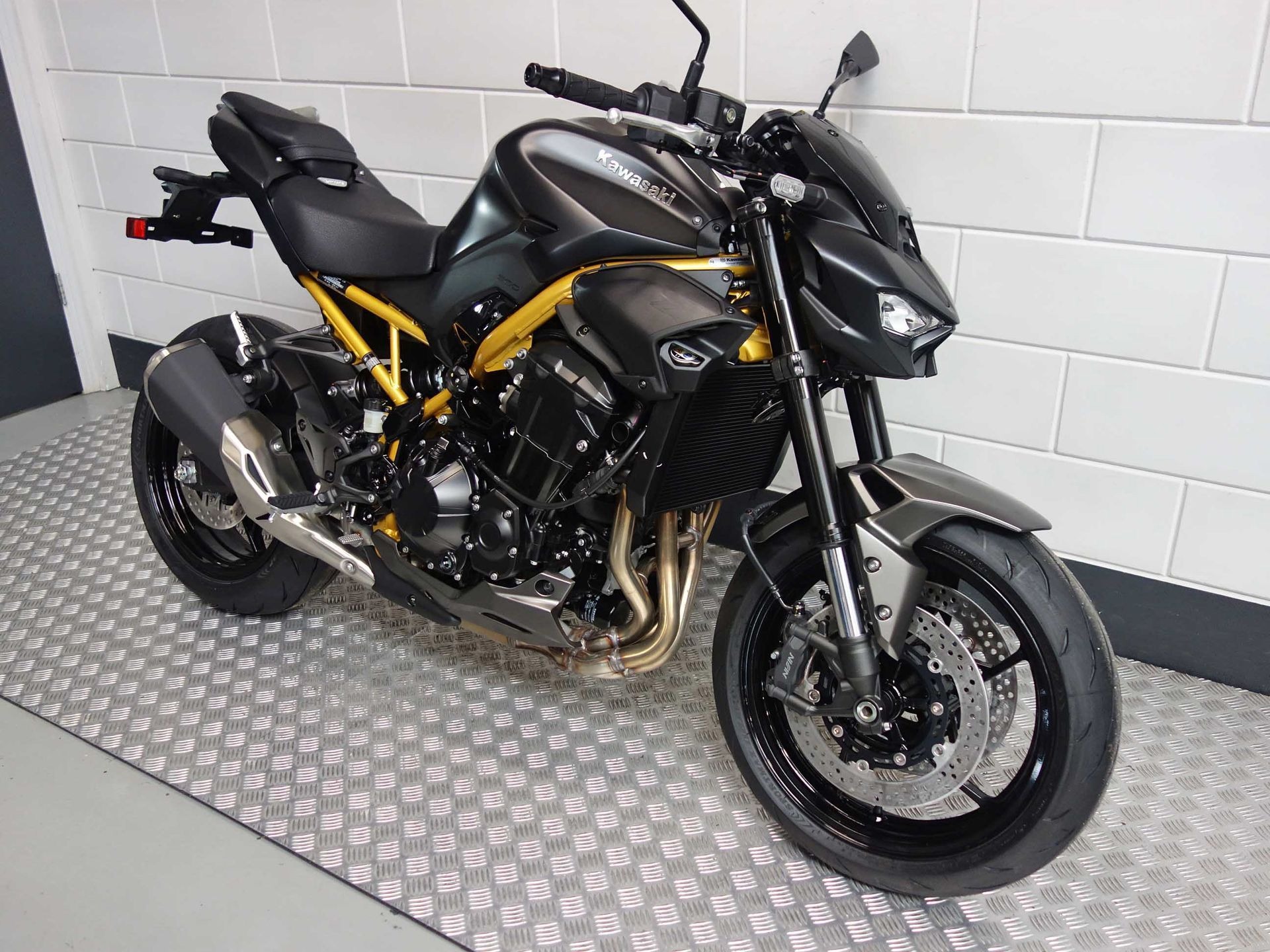 56631840-5 Nieuwe Kawasaki Z900 overig met cc motor uit 2026 bij NIWA Motoren