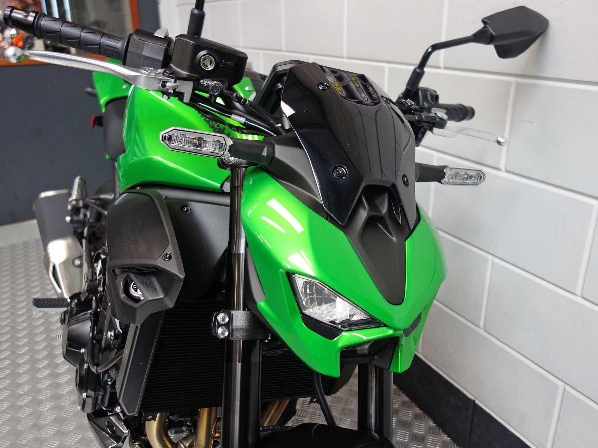 56631850-7 Nieuwe Kawasaki Z900 overig met 949cc motor uit 2026 bij NIWA Motoren