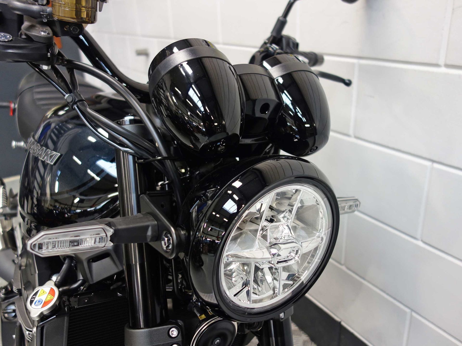 56631907-4 Nieuwe Kawasaki Z900RS naked bike met 948cc motor uit 2026 bij NIWA Motoren